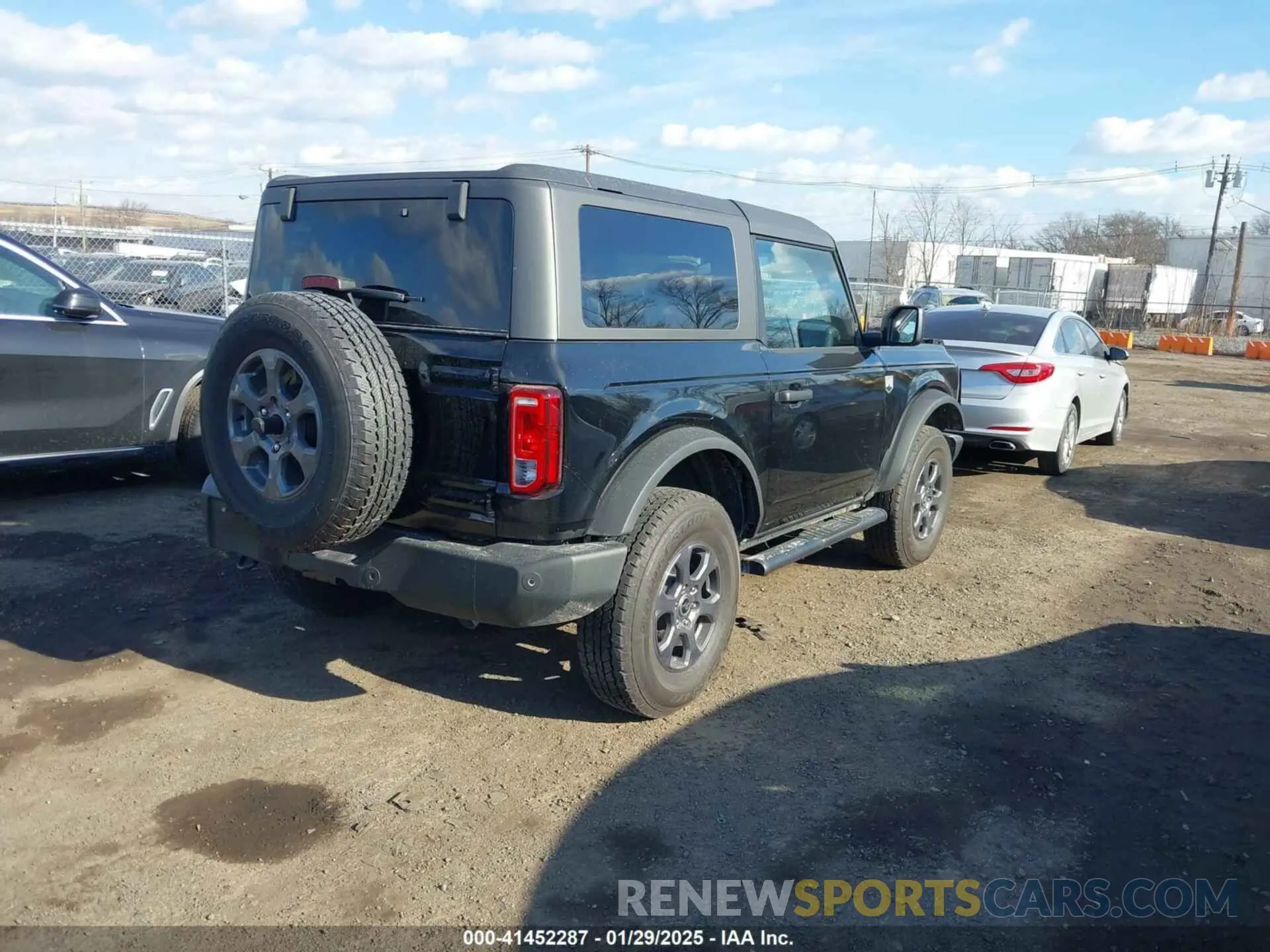 4 Photograph of a damaged car 1FMDE7AH2RLA80523 FORD BRONCO 2024