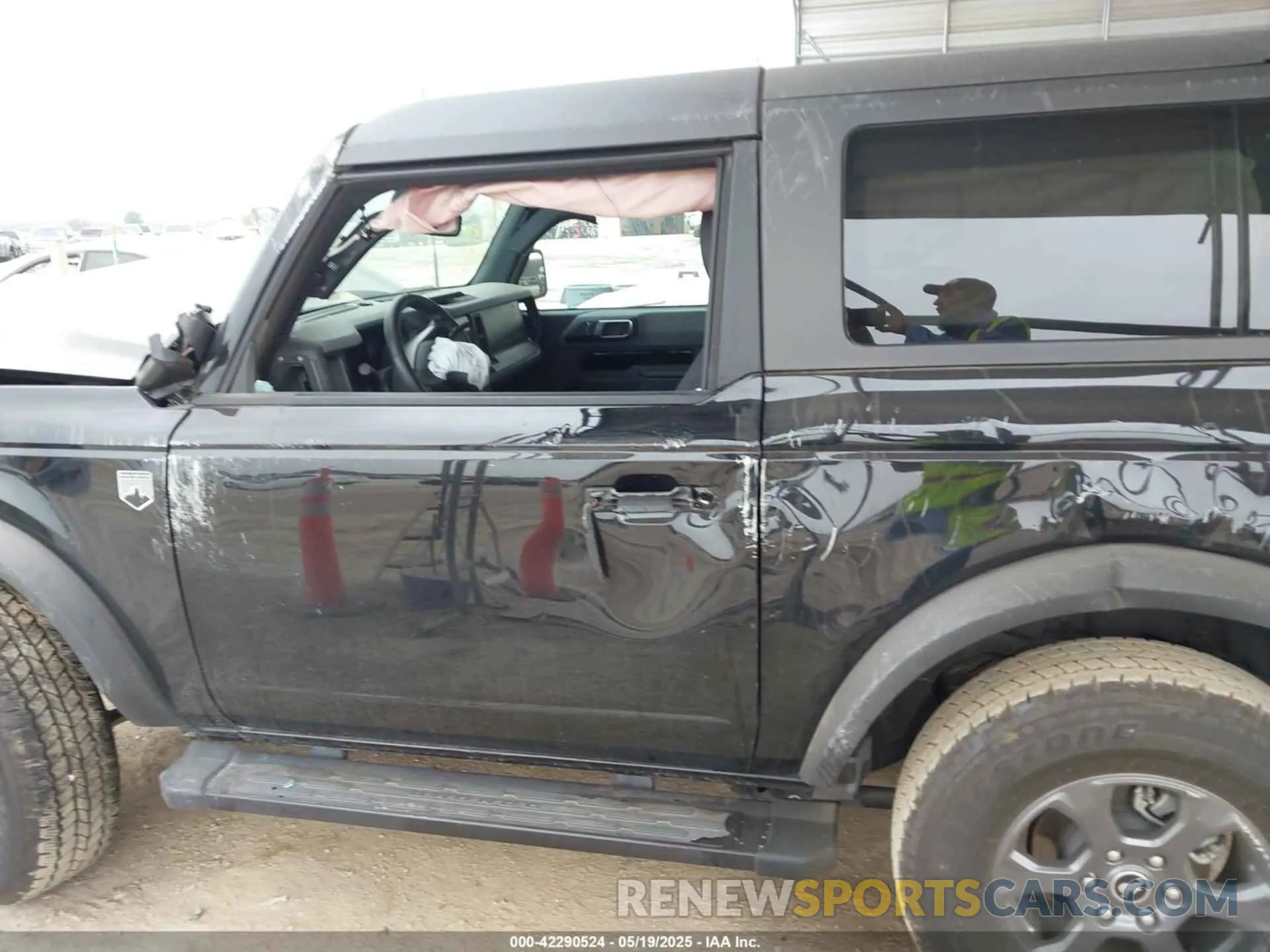 15 Photograph of a damaged car 1FMDE7AH4RLA91006 FORD BRONCO 2024