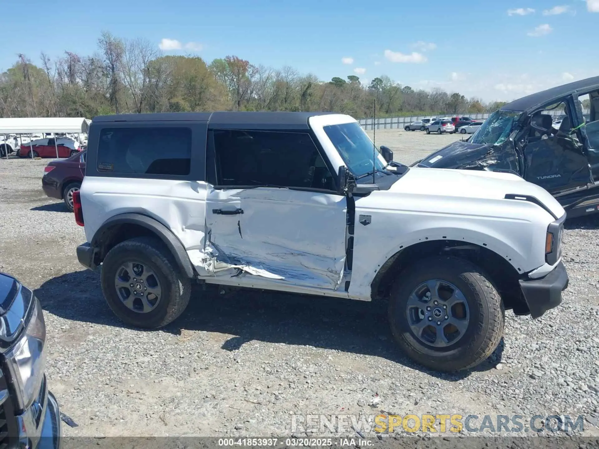 13 Photograph of a damaged car 1FMDE7AHXRLB54609 FORD BRONCO 2024