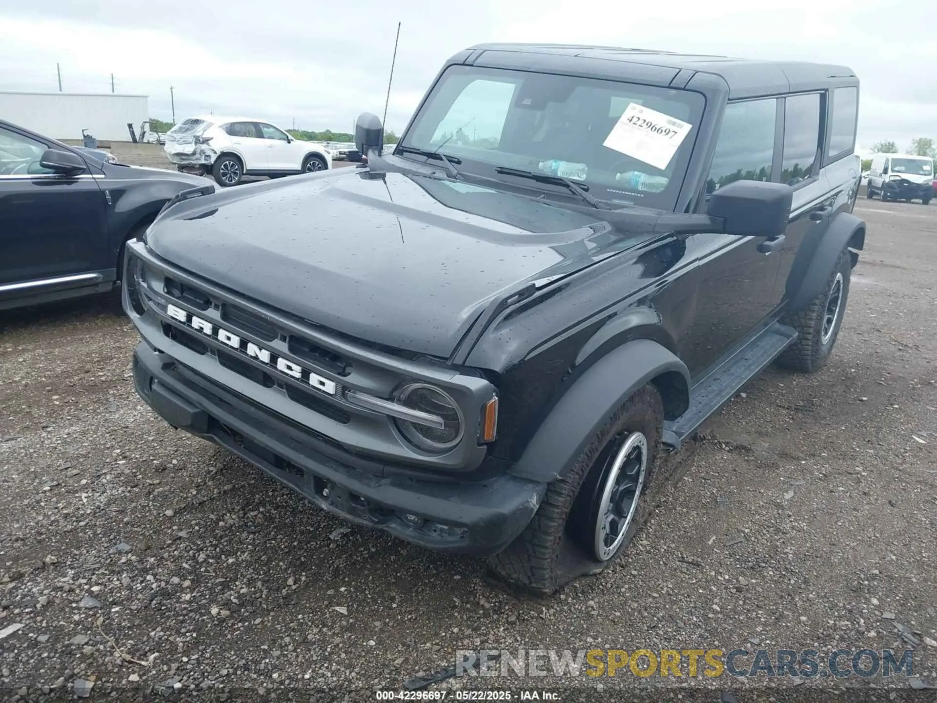 2 Photograph of a damaged car 1FMDE7BH1RLB44761 FORD BRONCO 2024