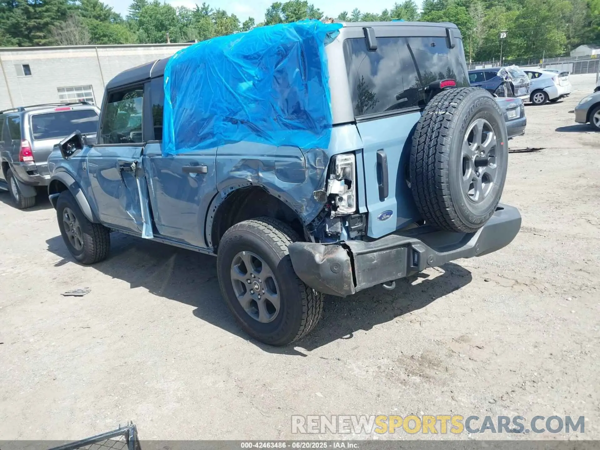 3 Photograph of a damaged car 1FMDE7BH9RLB34429 FORD BRONCO 2024