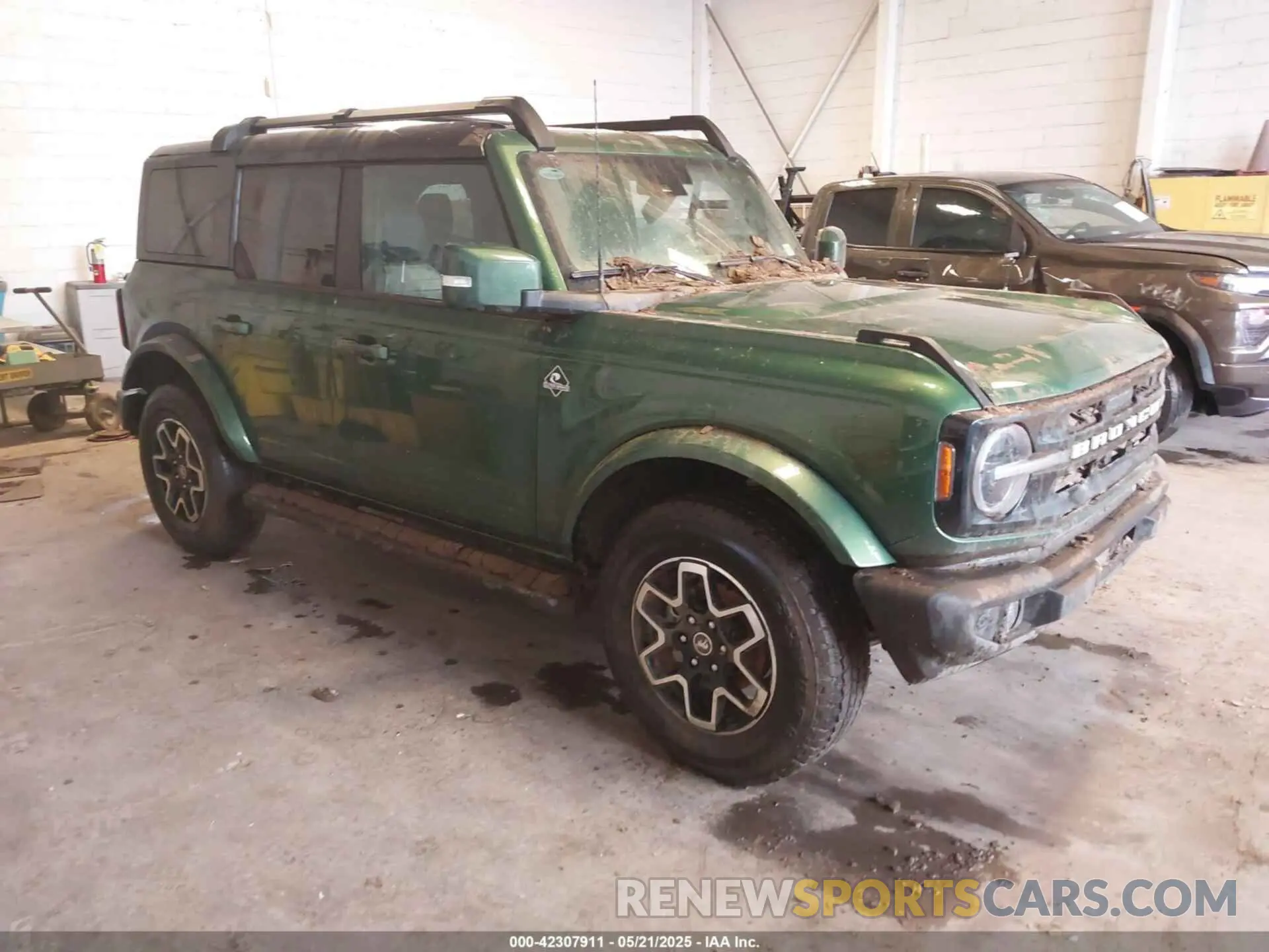 1 Photograph of a damaged car 1FMDE8BH3RLB38272 FORD BRONCO 2024