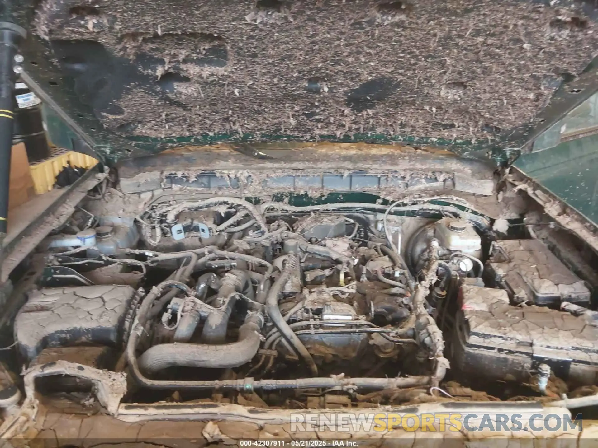 10 Photograph of a damaged car 1FMDE8BH3RLB38272 FORD BRONCO 2024