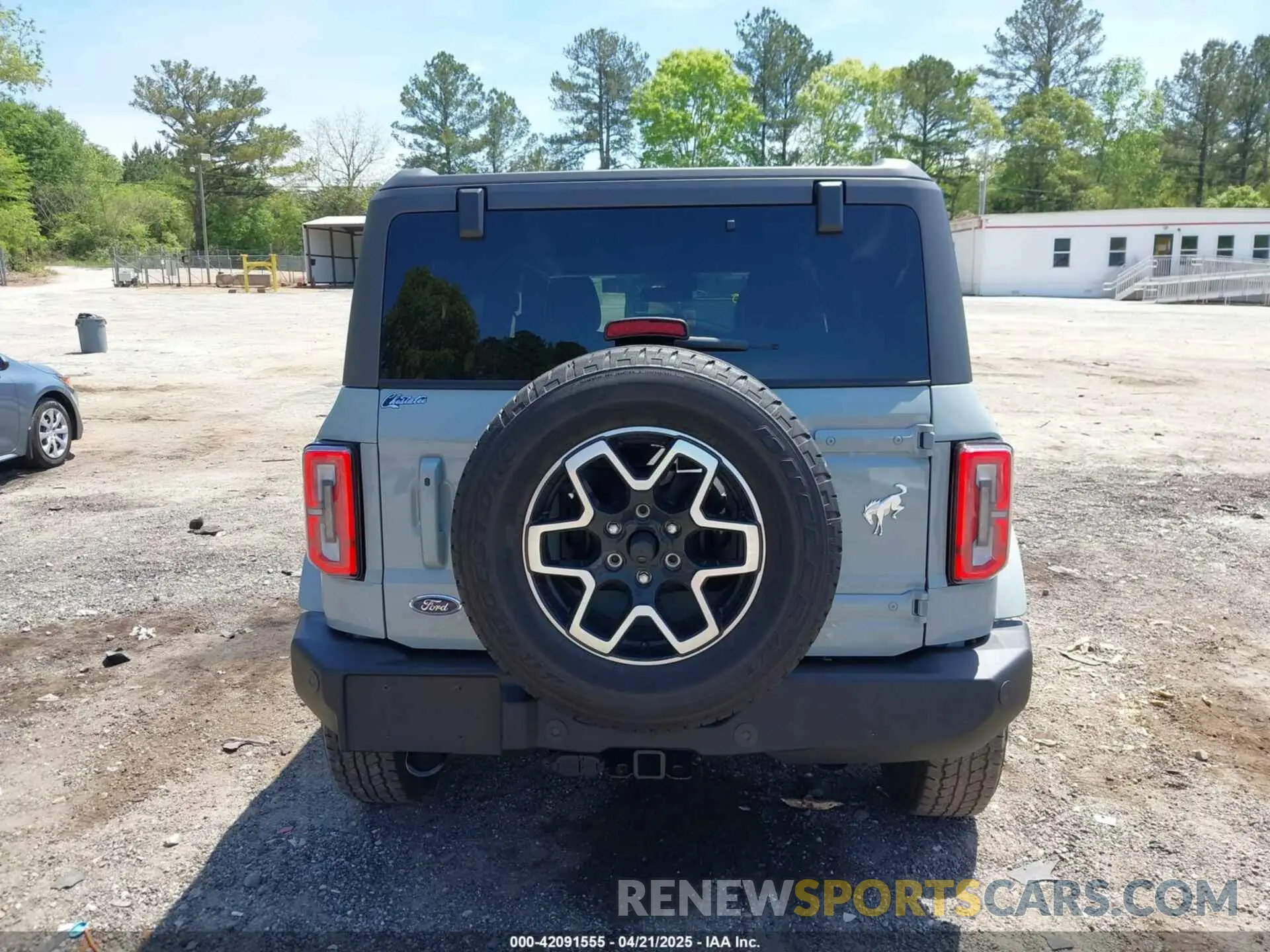 16 Photograph of a damaged car 1FMDE8BH4RLB07497 FORD BRONCO 2024