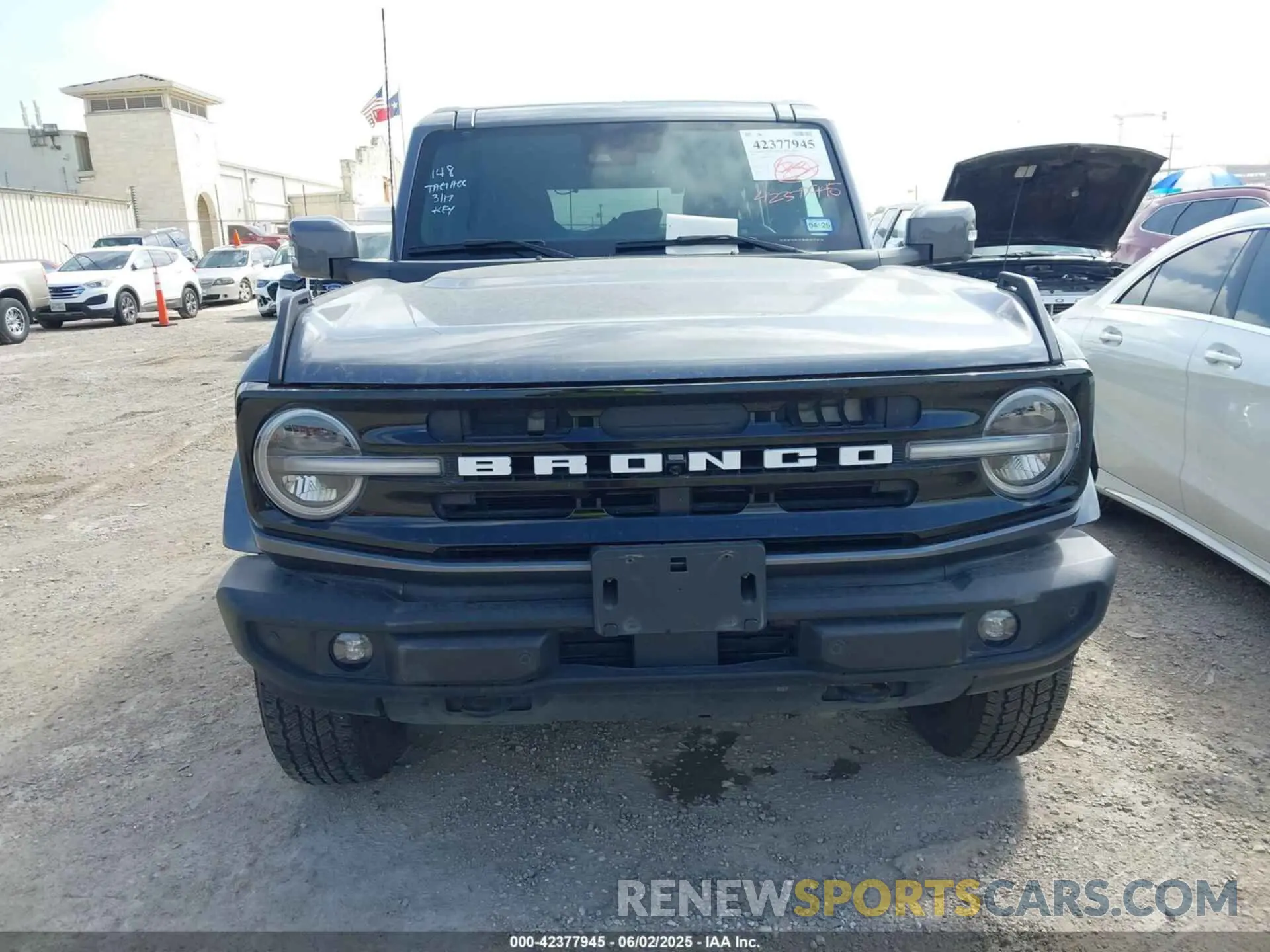13 Photograph of a damaged car 1FMDE8BHXRLA46687 FORD BRONCO 2024