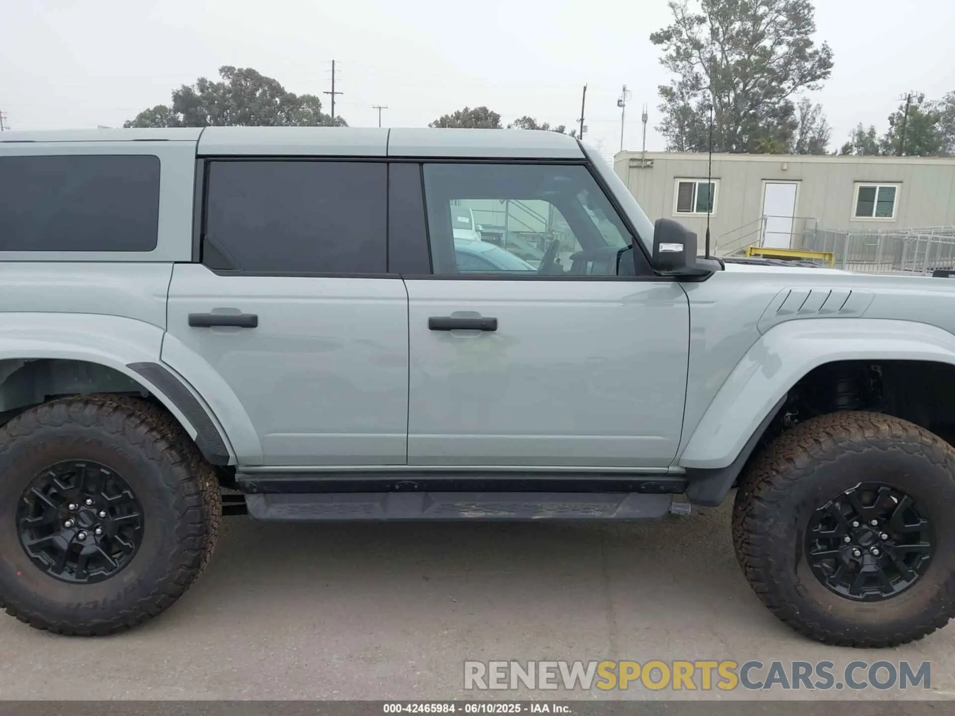 14 Photograph of a damaged car 1FMEE0RRXRLB33753 FORD BRONCO 2024