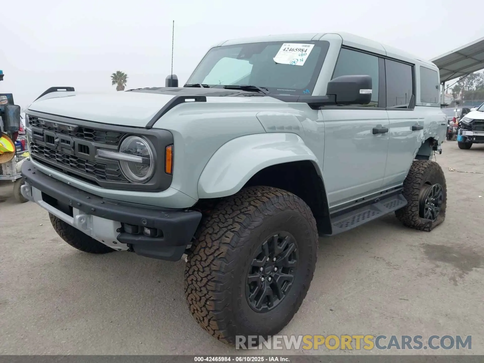 2 Photograph of a damaged car 1FMEE0RRXRLB33753 FORD BRONCO 2024