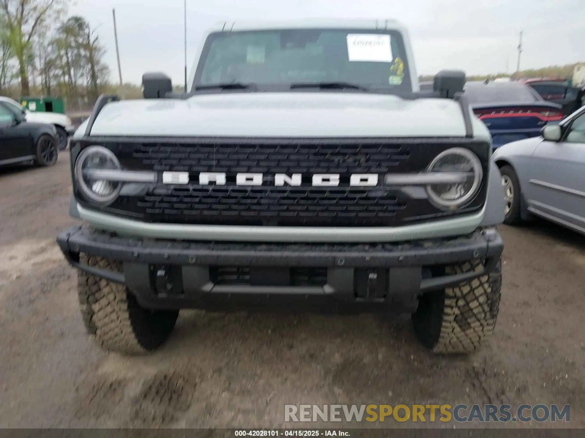 12 Photograph of a damaged car 1FMEE2BP4RLA65714 FORD BRONCO 2024