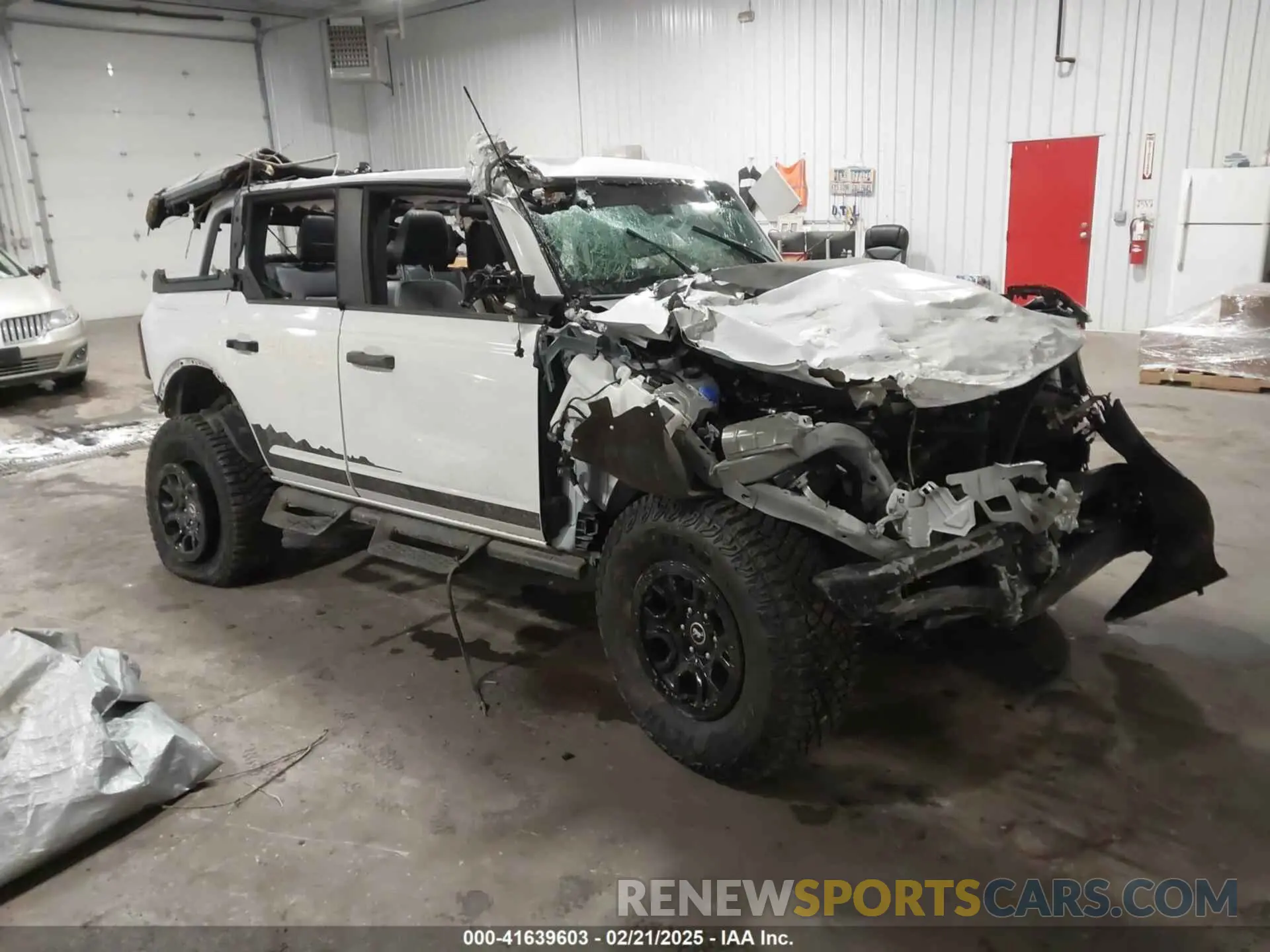 1 Photograph of a damaged car 1FMEE2BP9RLA70391 FORD BRONCO 2024