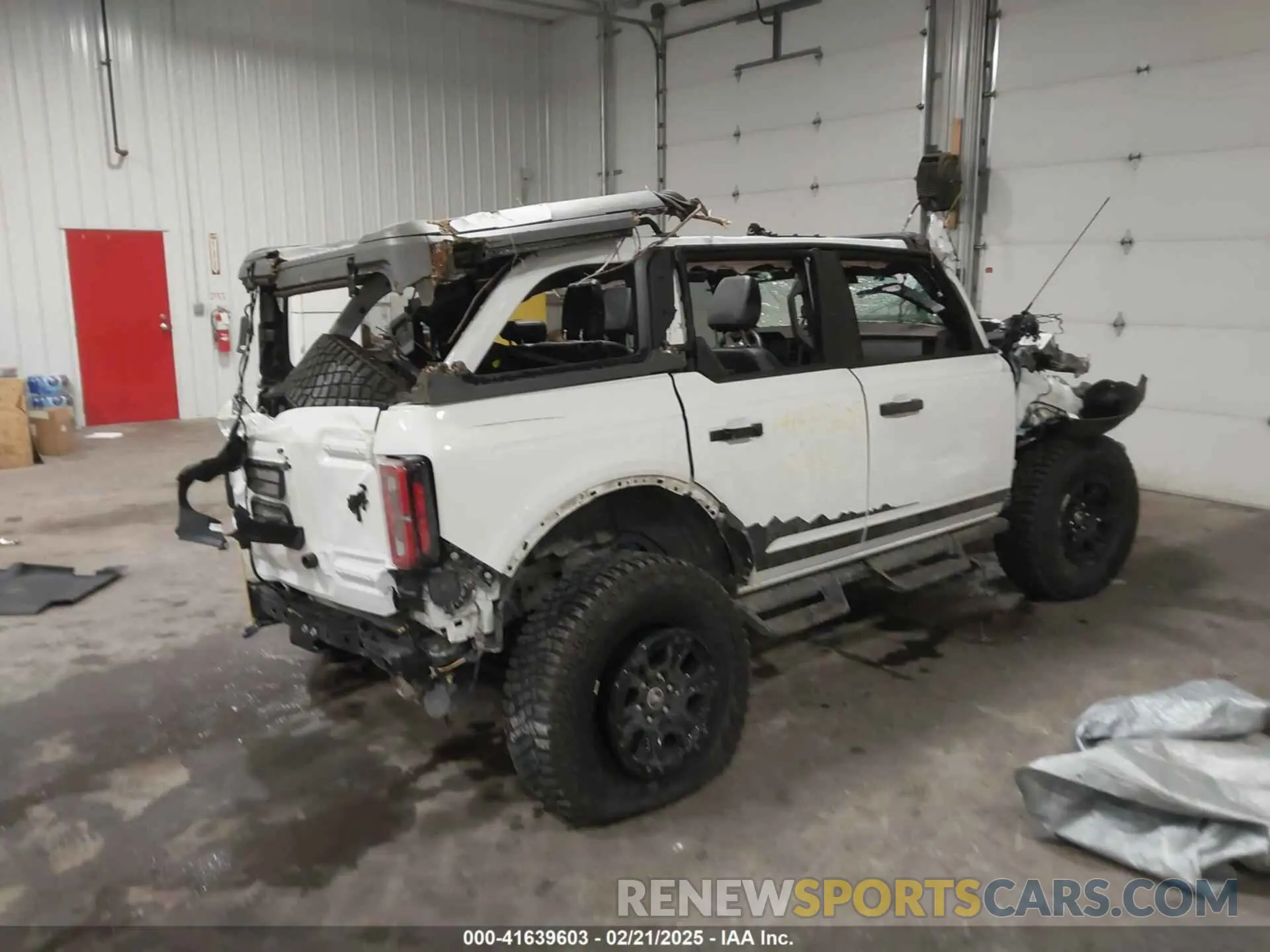 6 Photograph of a damaged car 1FMEE2BP9RLA70391 FORD BRONCO 2024