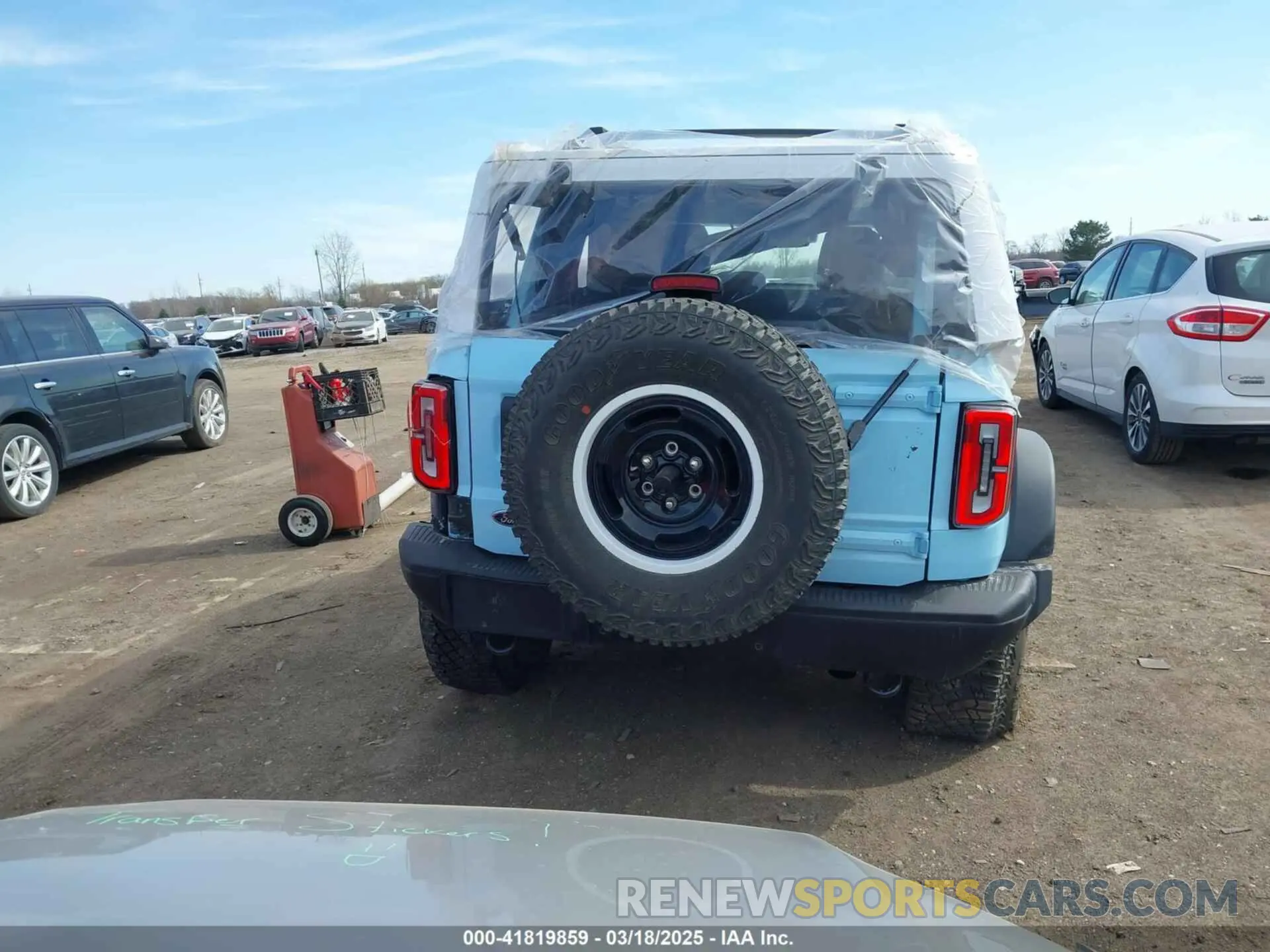 16 Photograph of a damaged car 1FMEE4GP5RLA27154 FORD BRONCO 2024