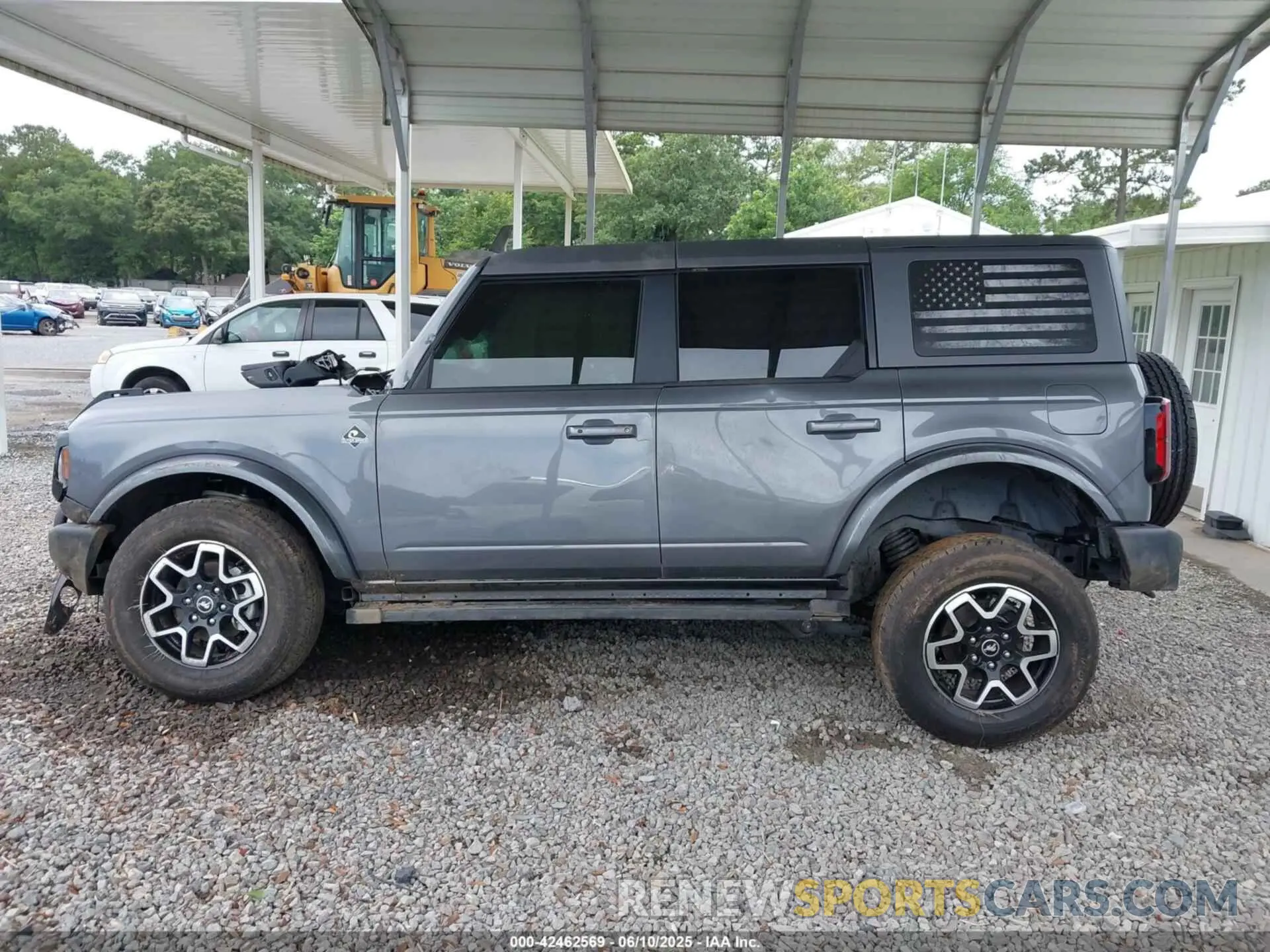 13 Photograph of a damaged car 1FMEE8BP1RLA59419 FORD BRONCO 2024