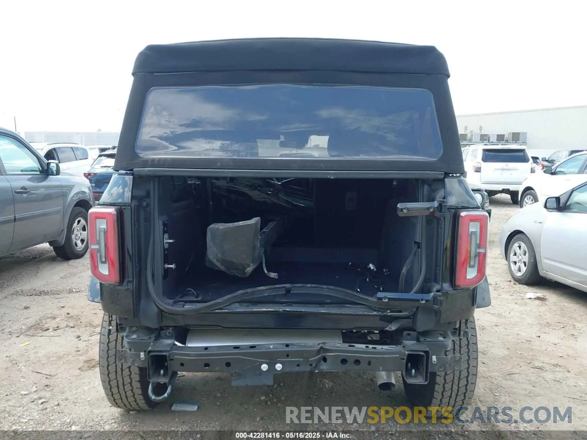 6 Photograph of a damaged car 1FMEE8BP5RLA45717 FORD BRONCO 2024