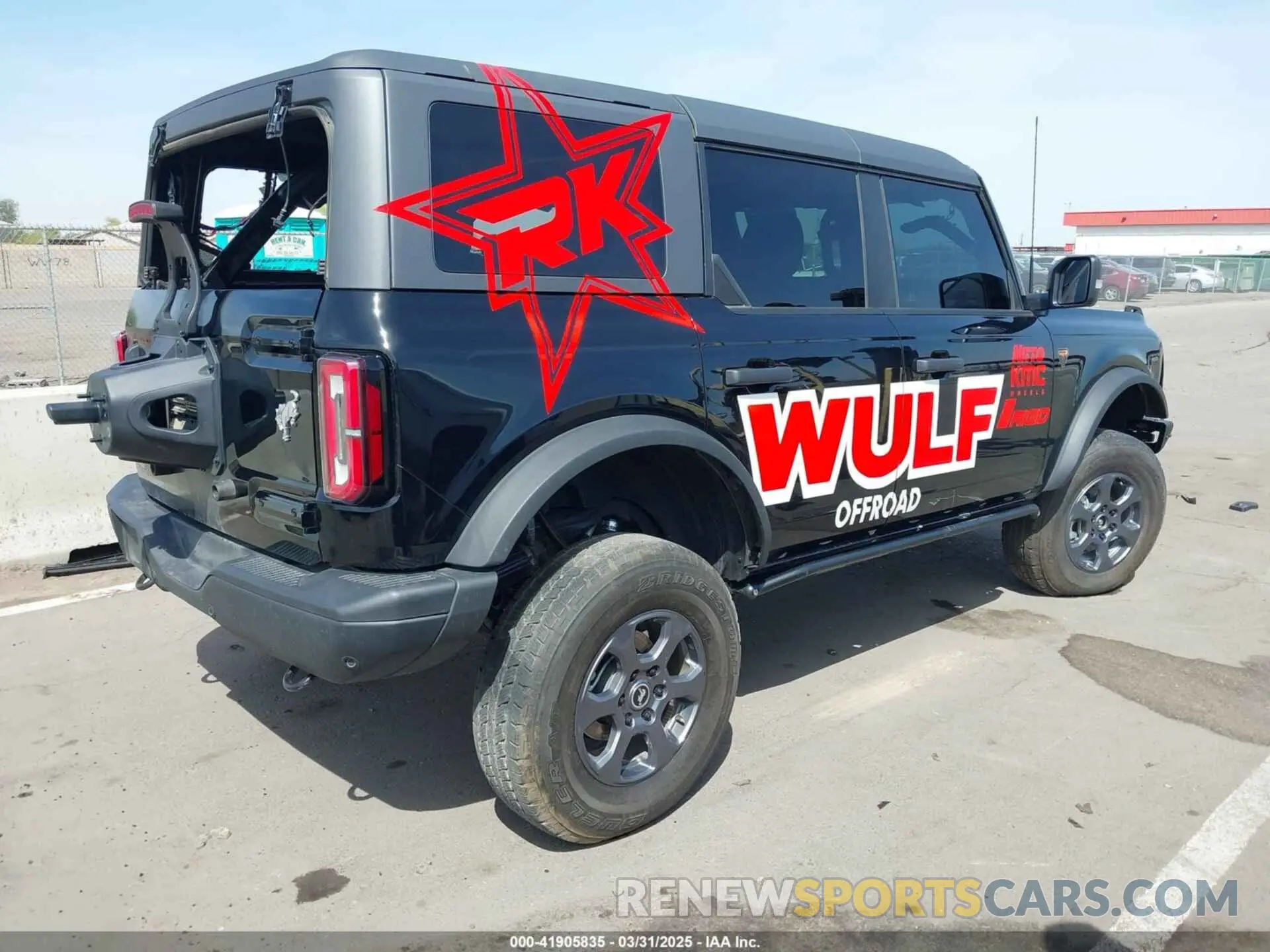 4 Photograph of a damaged car 1FMEE9BP7RLA35583 FORD BRONCO 2024