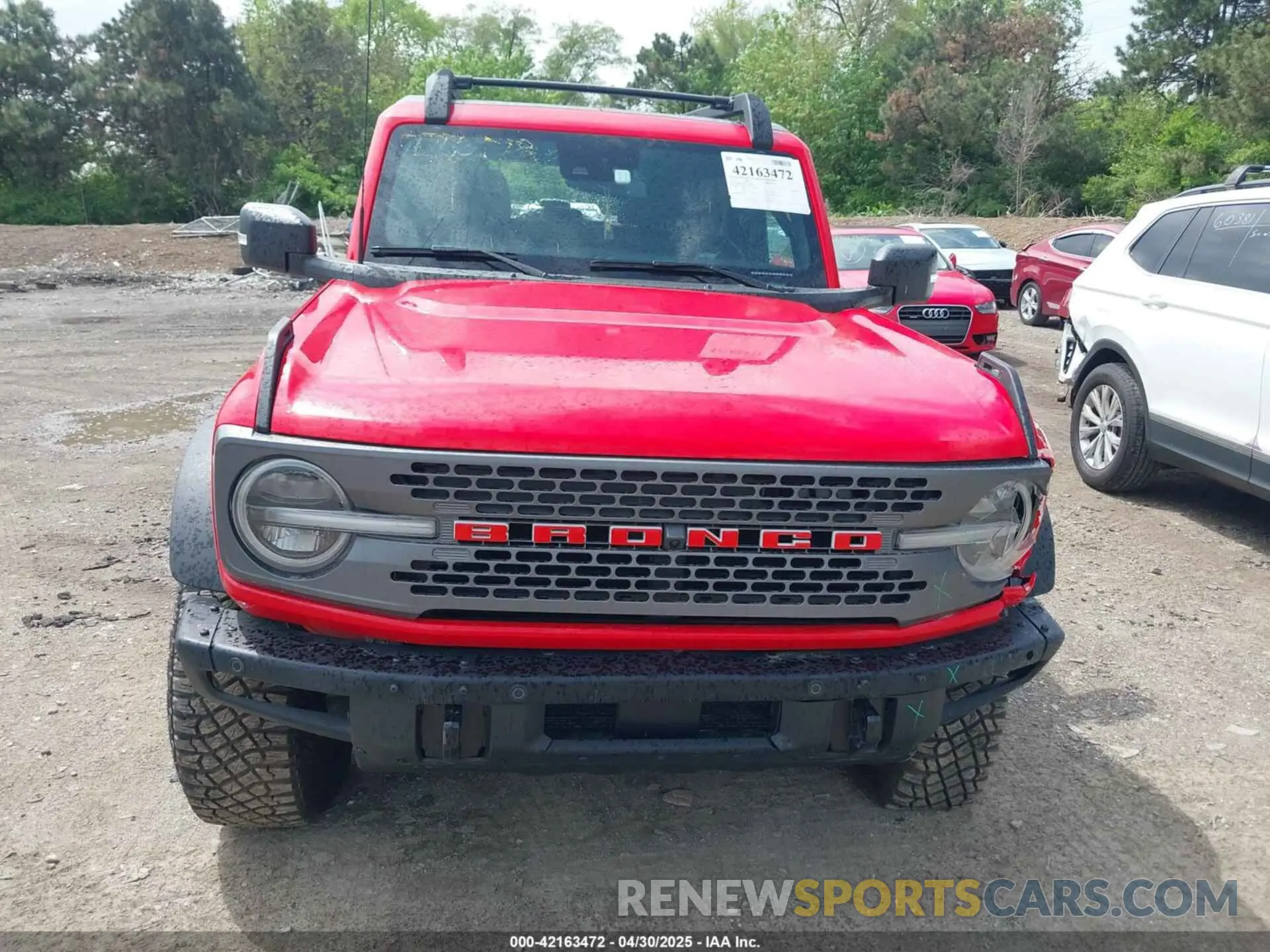 12 Photograph of a damaged car 1FMEE9BPXRLA25338 FORD BRONCO 2024