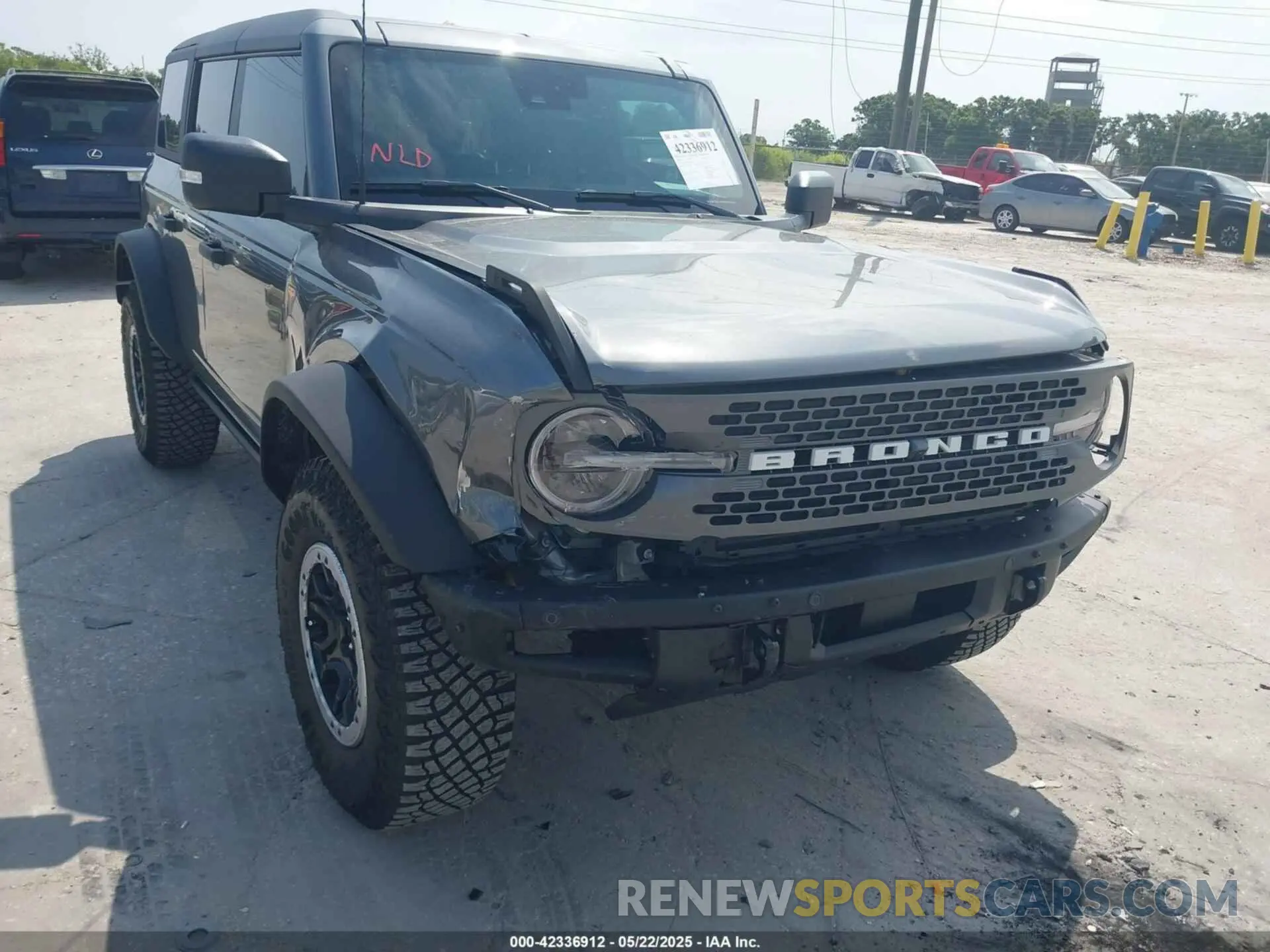 6 Photograph of a damaged car 1FMEE9BPXRLB28517 FORD BRONCO 2024
