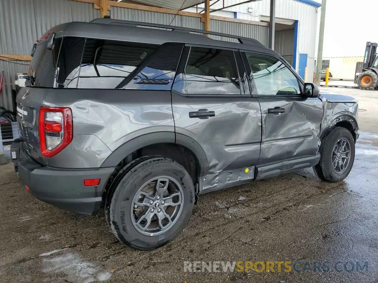 3 Photograph of a damaged car 3FMCR9B64RRE38733 FORD BRONCO 2024