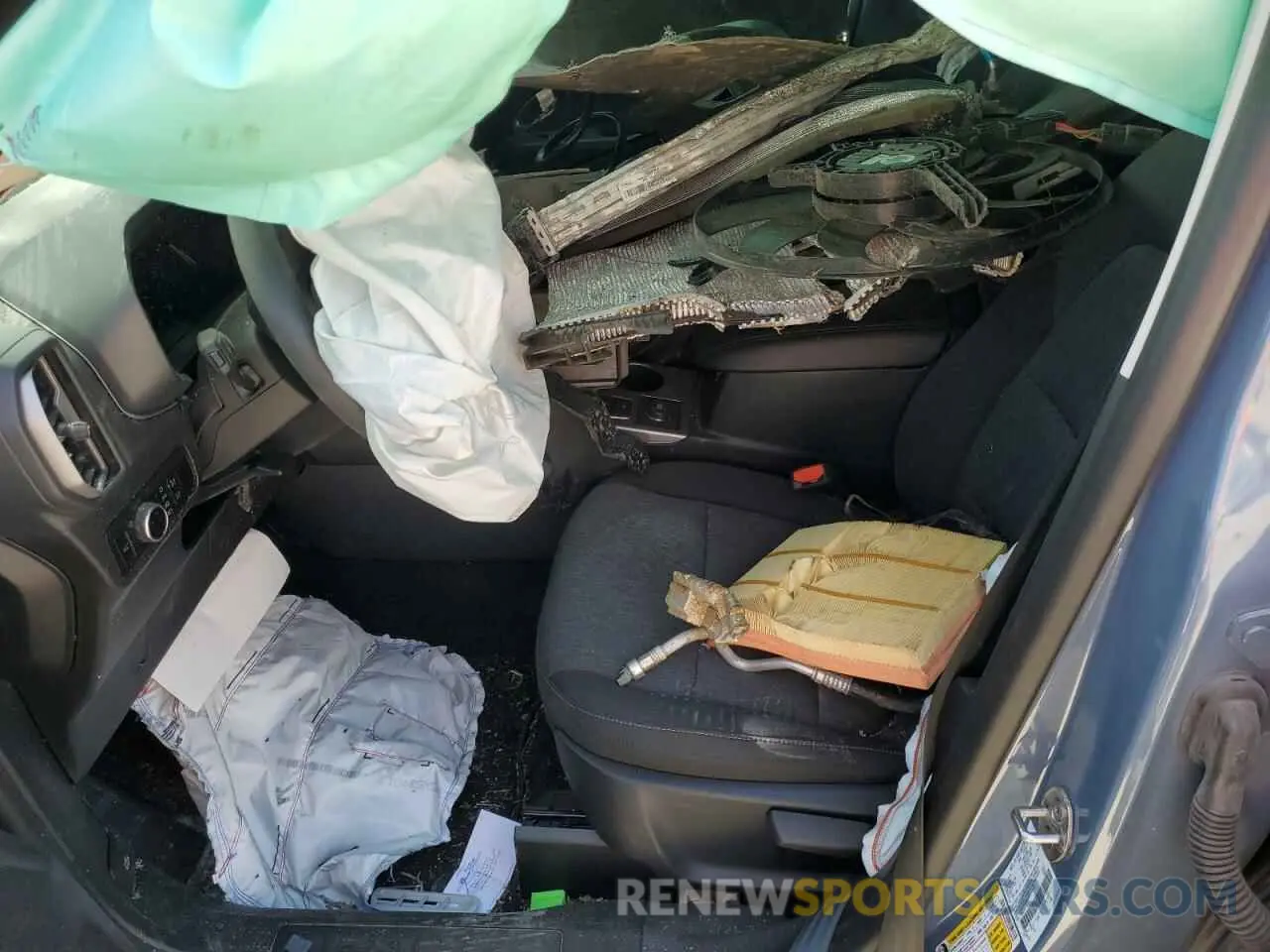 7 Photograph of a damaged car 3FMCR9B64RRF46608 FORD BRONCO 2024