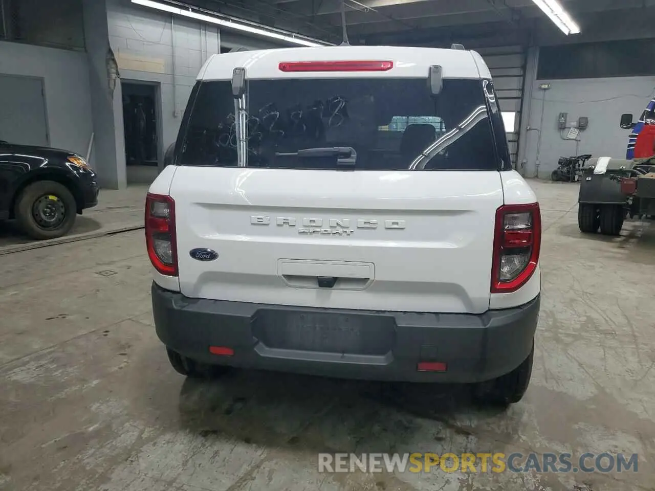 6 Photograph of a damaged car 3FMCR9B65RRE26915 FORD BRONCO 2024