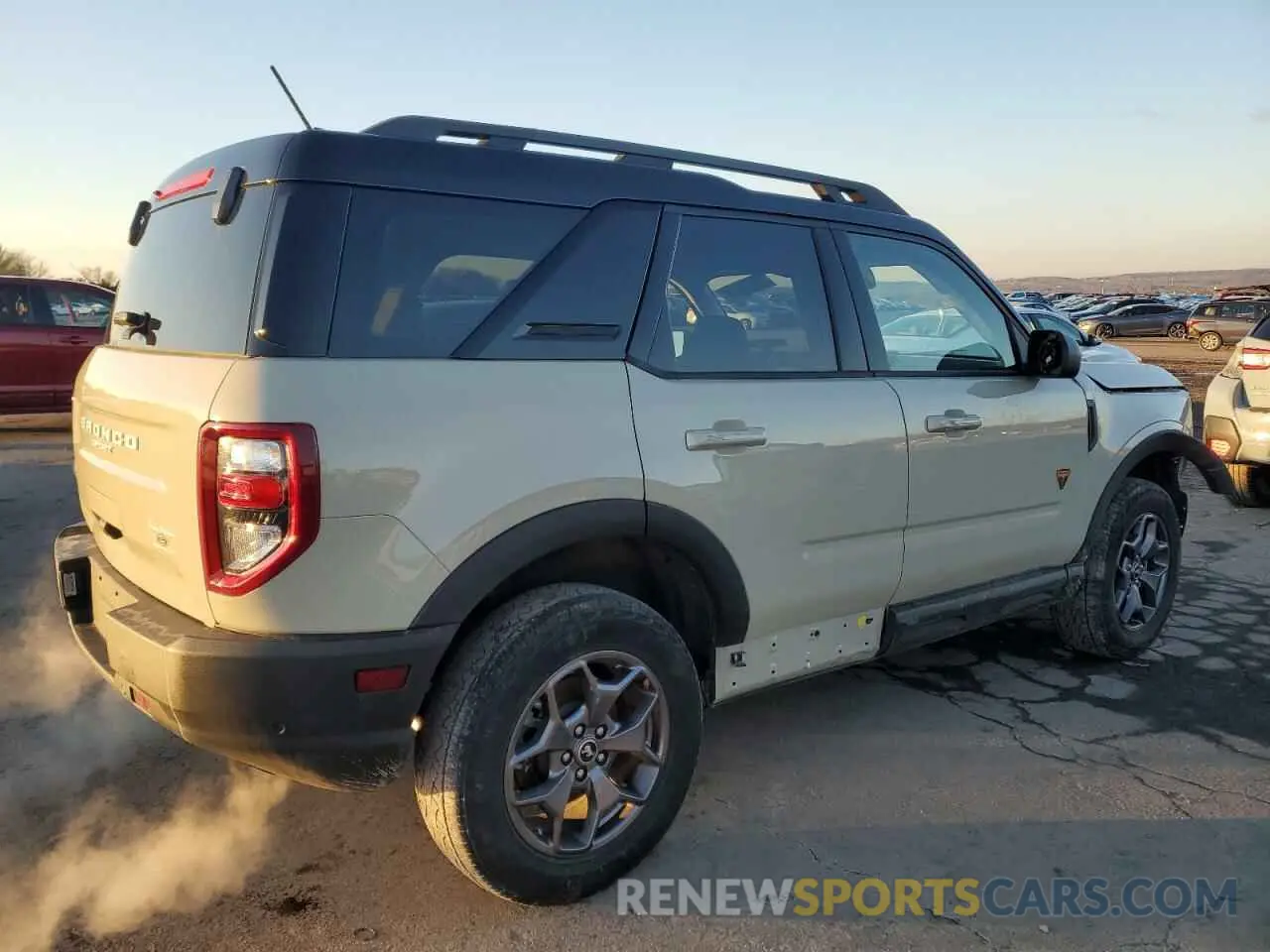 3 Photograph of a damaged car 3FMCR9D92RRE12493 FORD BRONCO 2024