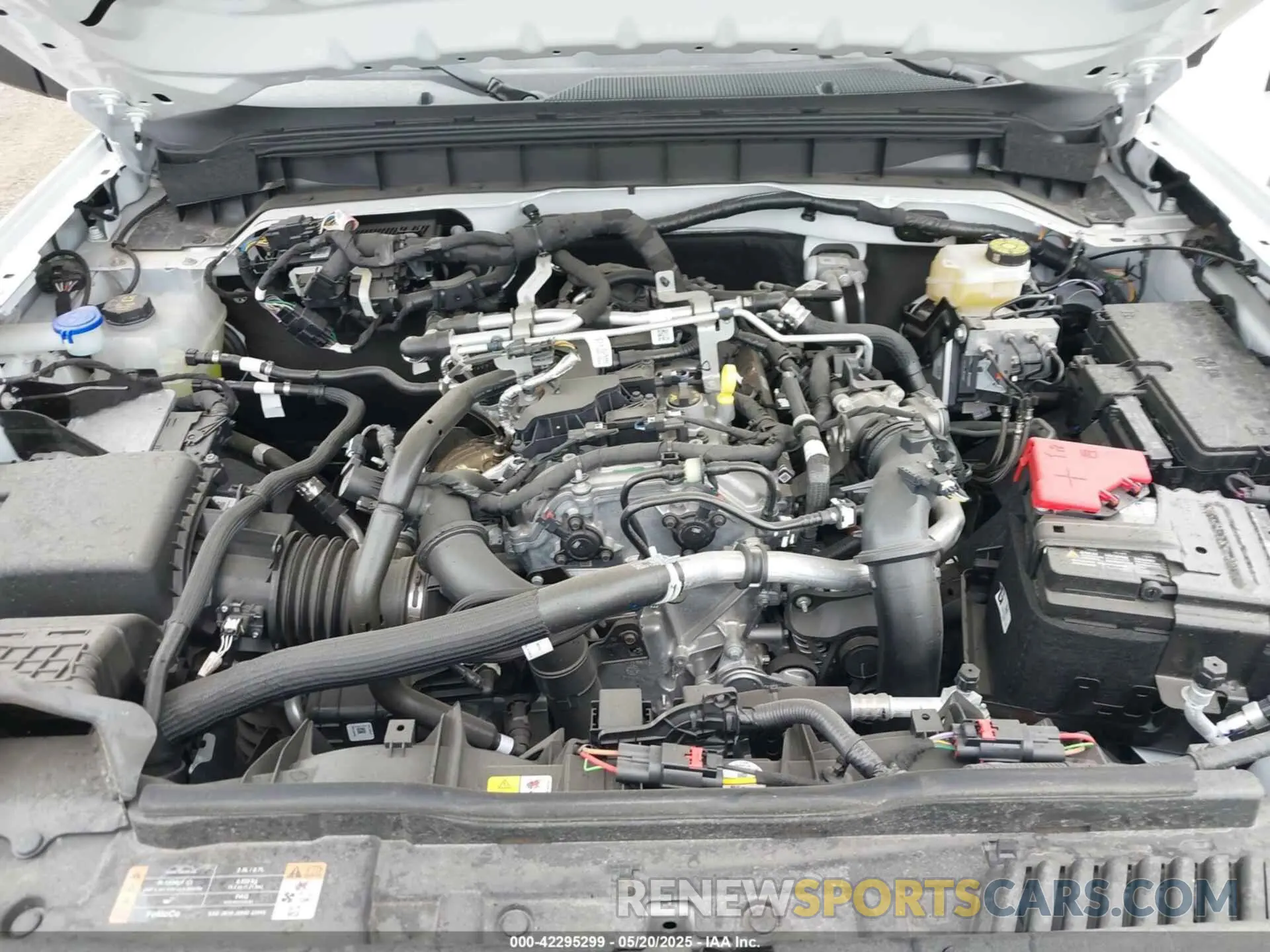 10 Photograph of a damaged car 1FMDE7BH3SLA43663 FORD BRONCO 2025