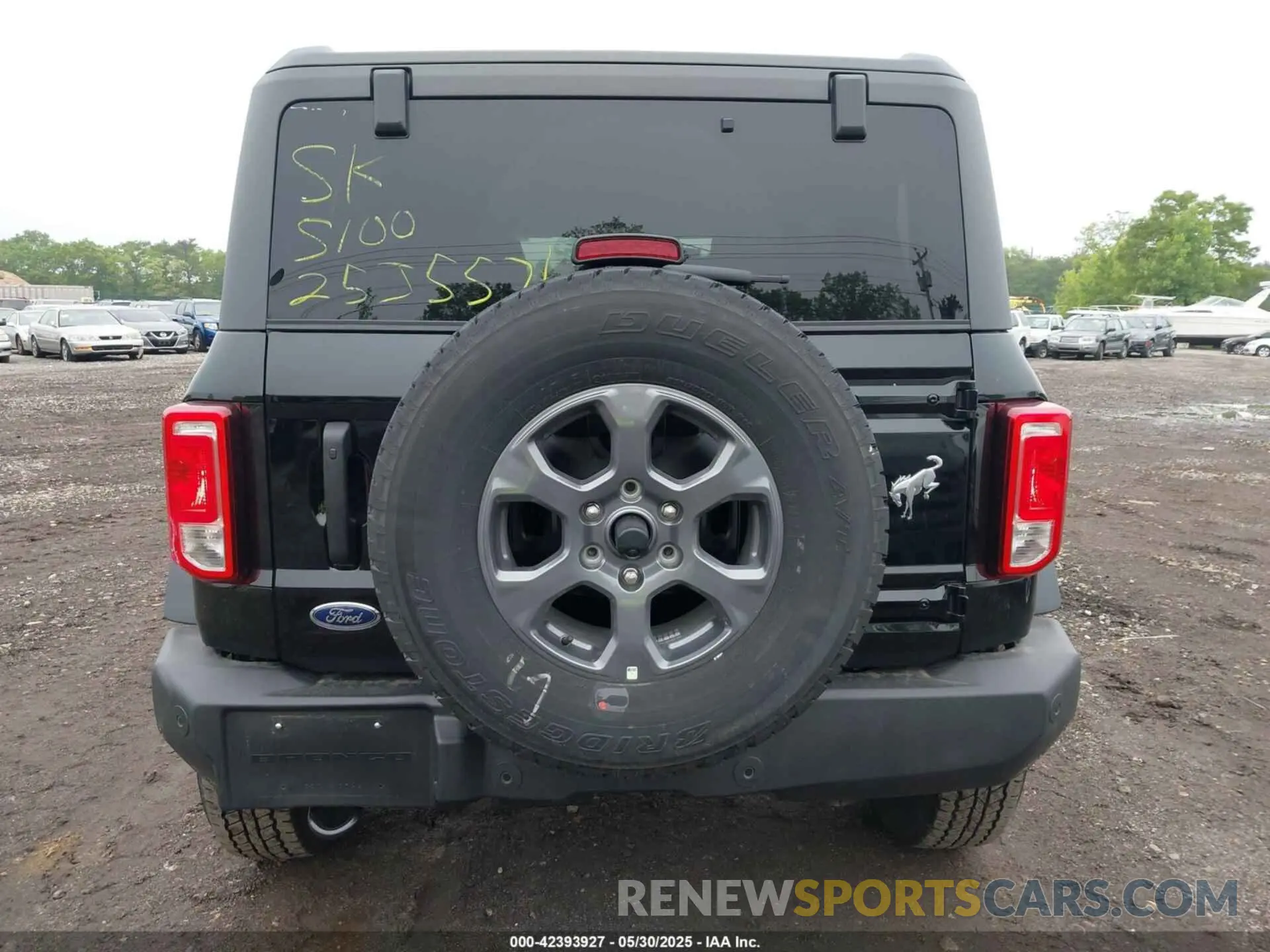 16 Photograph of a damaged car 1FMDE7BH5SLA57077 FORD BRONCO 2025