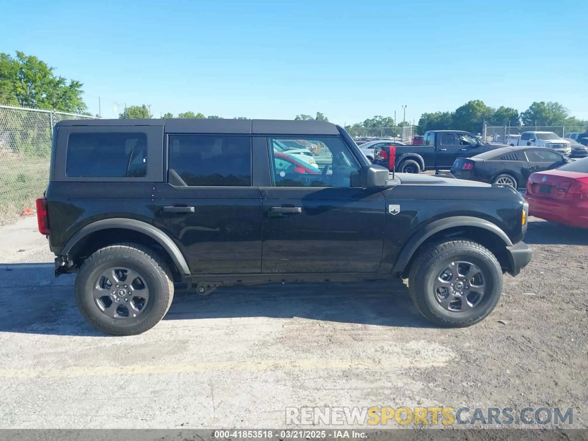 14 Photograph of a damaged car 1FMDE7BH6SLA43513 FORD BRONCO 2025