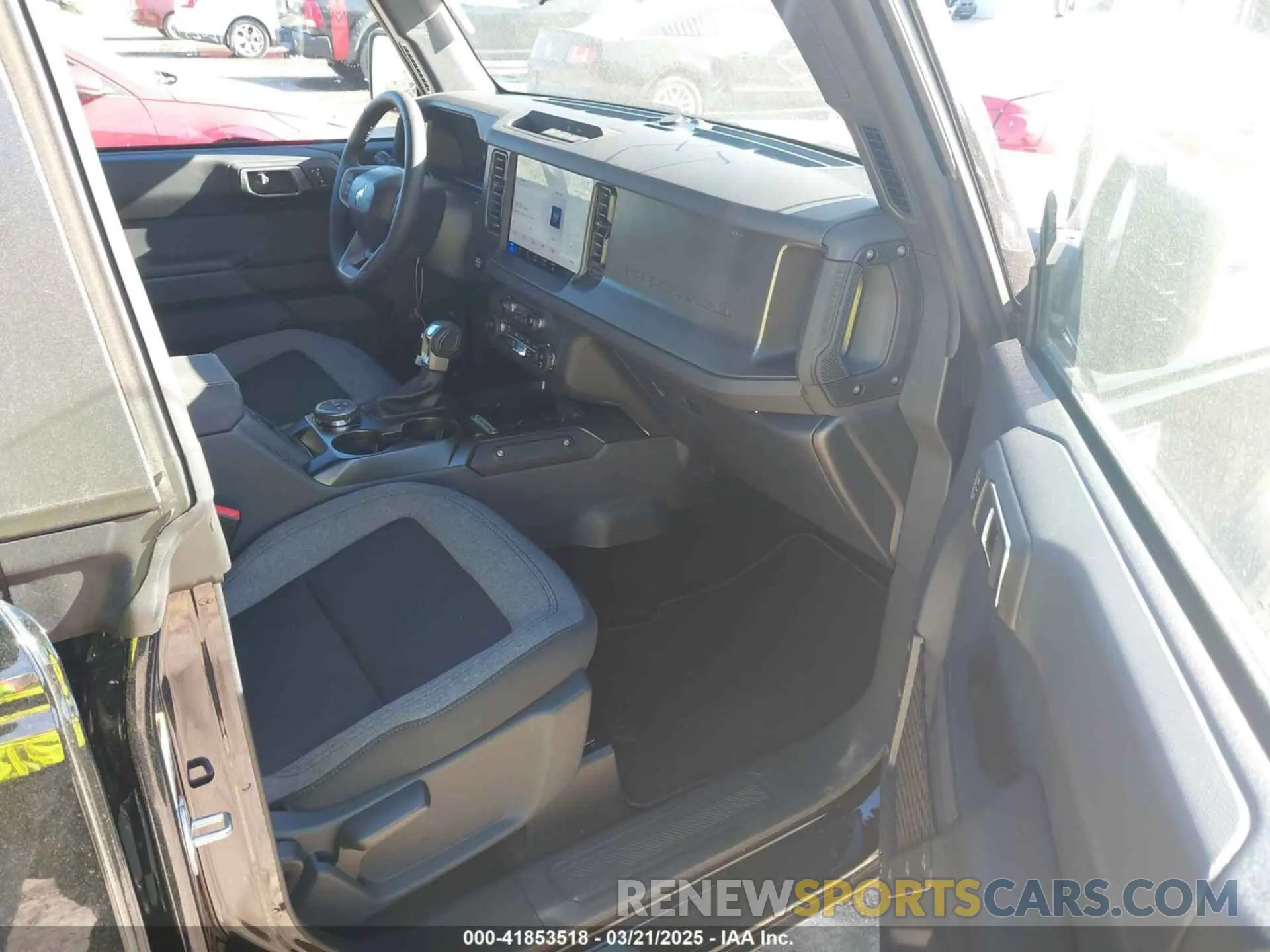 5 Photograph of a damaged car 1FMDE7BH6SLA43513 FORD BRONCO 2025