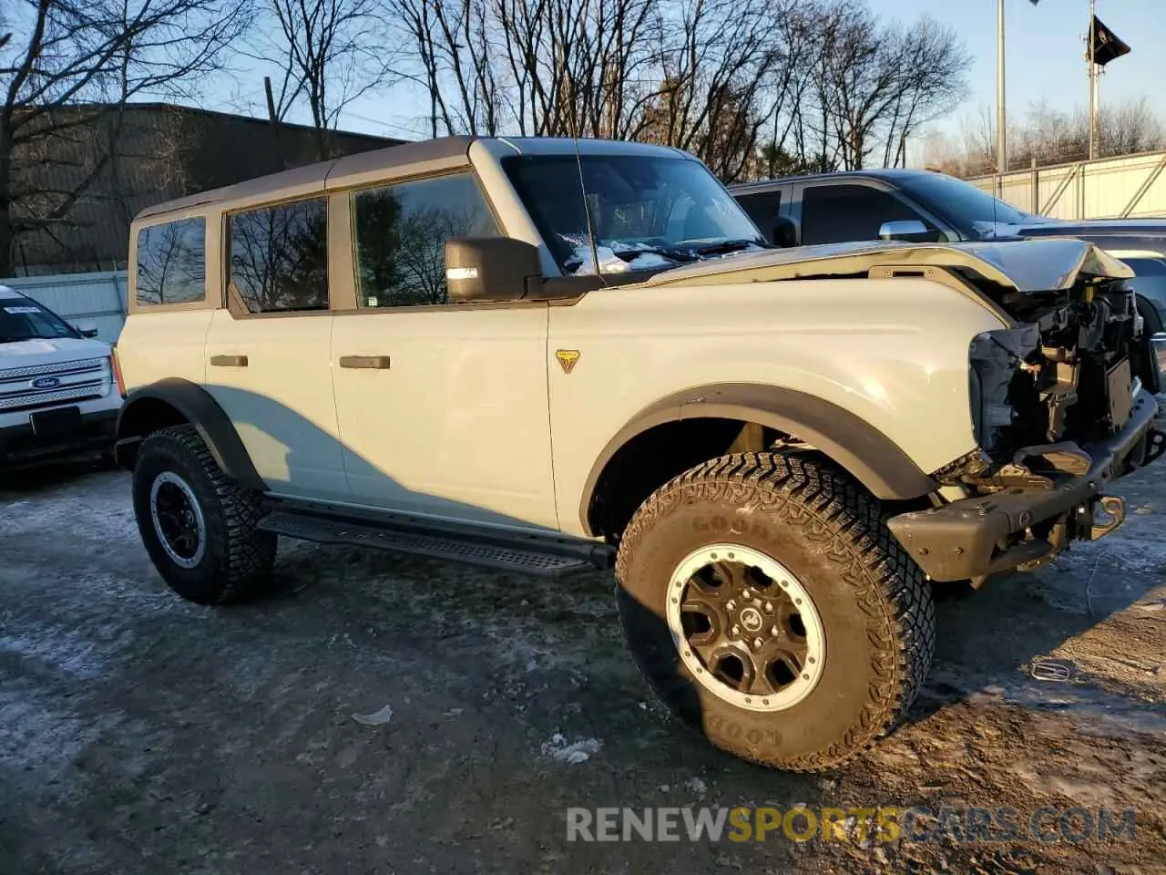 4 Photograph of a damaged car 1FMEE9BP1RLA20321 FORD BRONCO BAD 2024
