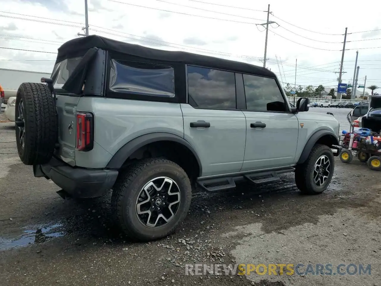 3 Photograph of a damaged car 1FMEE9BP3RLA46984 FORD BRONCO BAD 2024