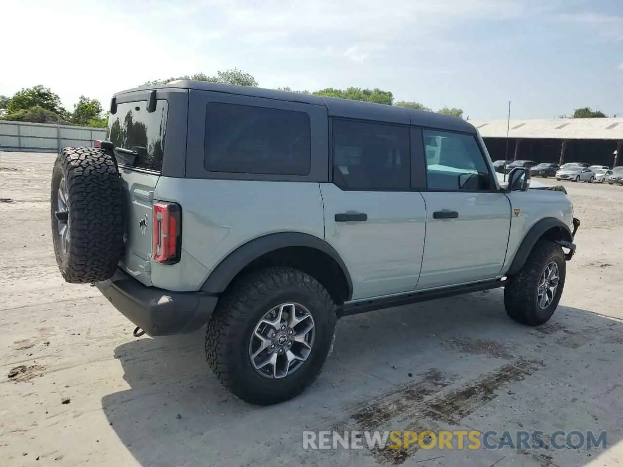 3 Photograph of a damaged car 1FMEE9BP4RLA84742 FORD BRONCO BAD 2024