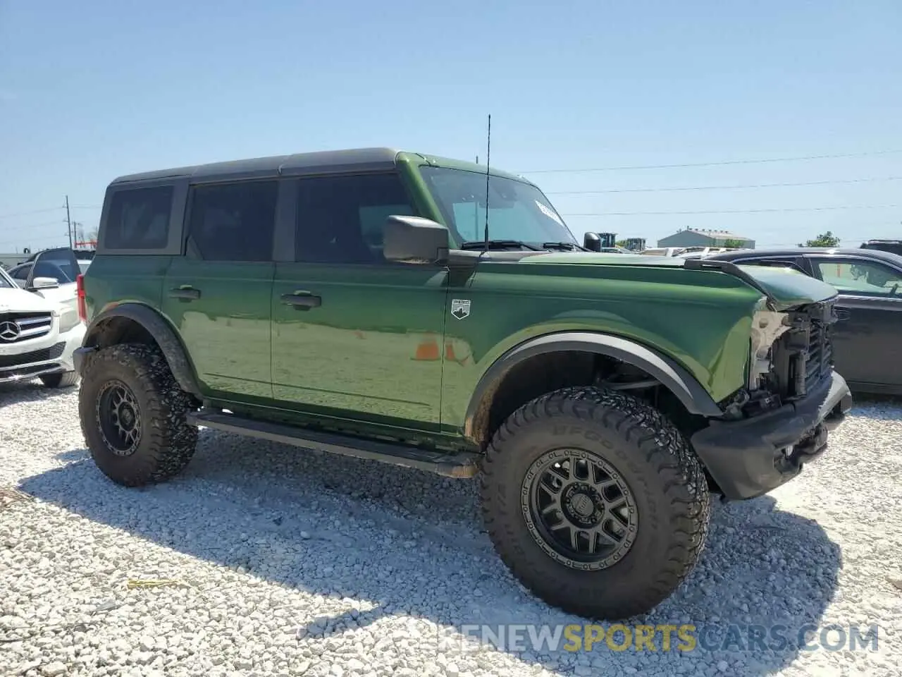 4 Photograph of a damaged car 1FMDE7BH0RLB23240 FORD BRONCO BIG 2024