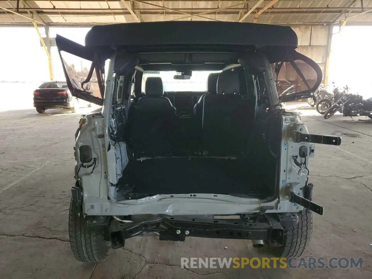 6 Photograph of a damaged car 1FMDE8BH3RLA22456 FORD BRONCO OUT 2024