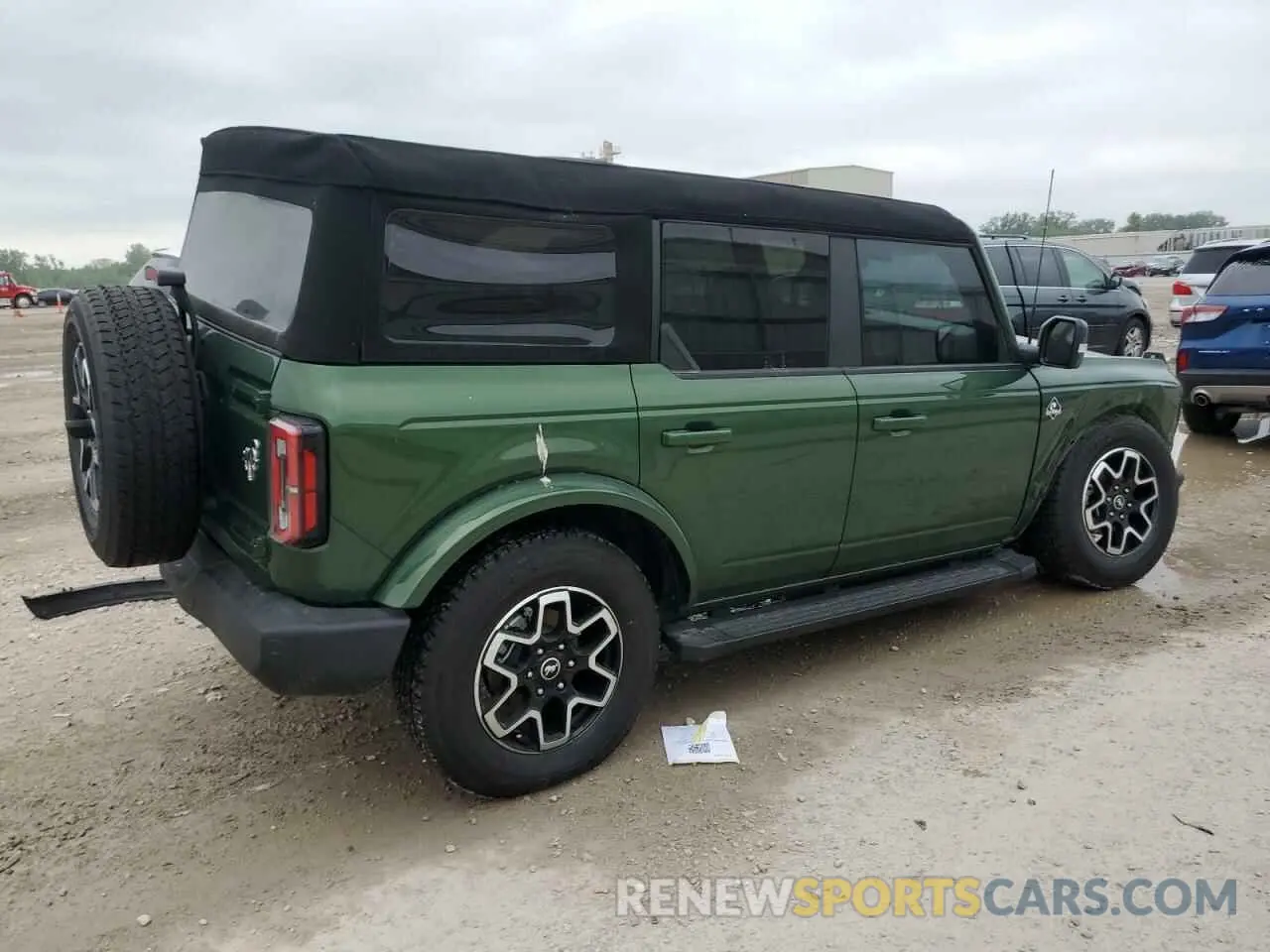 3 Photograph of a damaged car 1FMDE8BH4RLA26290 FORD BRONCO OUT 2024