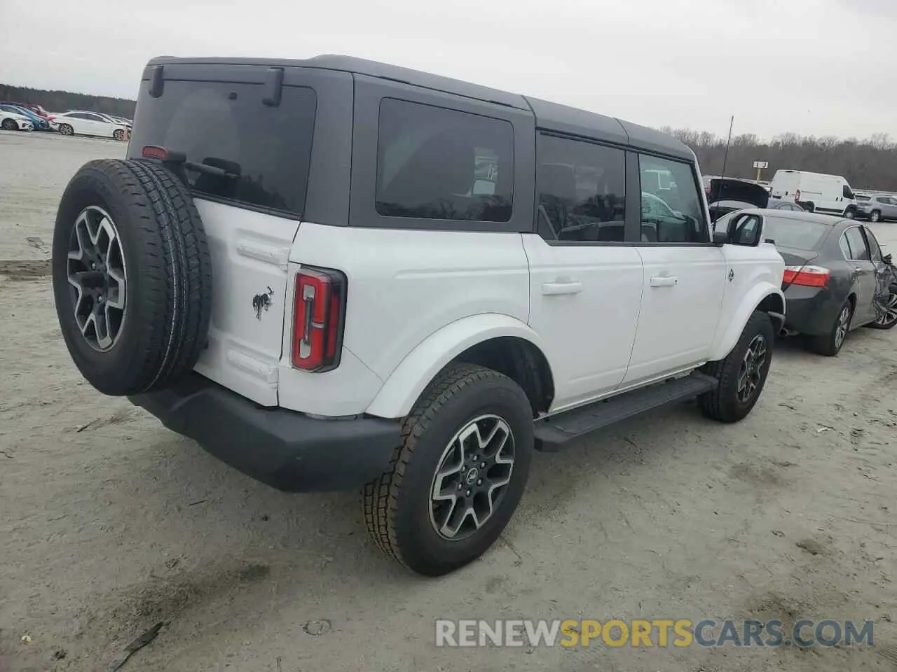 3 Photograph of a damaged car 1FMDE8BH5RLA99250 FORD BRONCO OUT 2024
