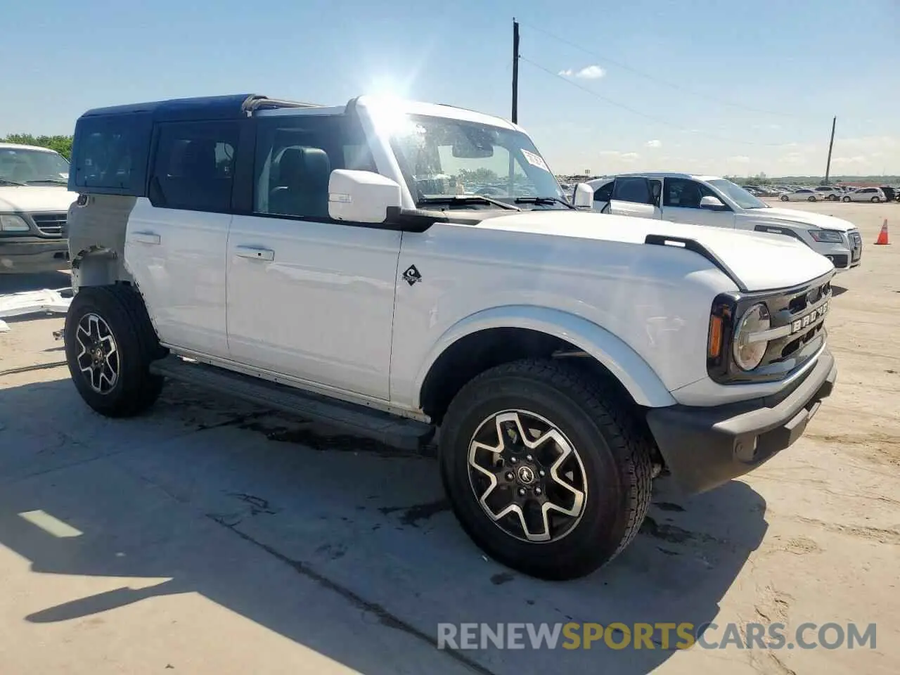 4 Photograph of a damaged car 1FMDE8BH8RLA81101 FORD BRONCO OUT 2024