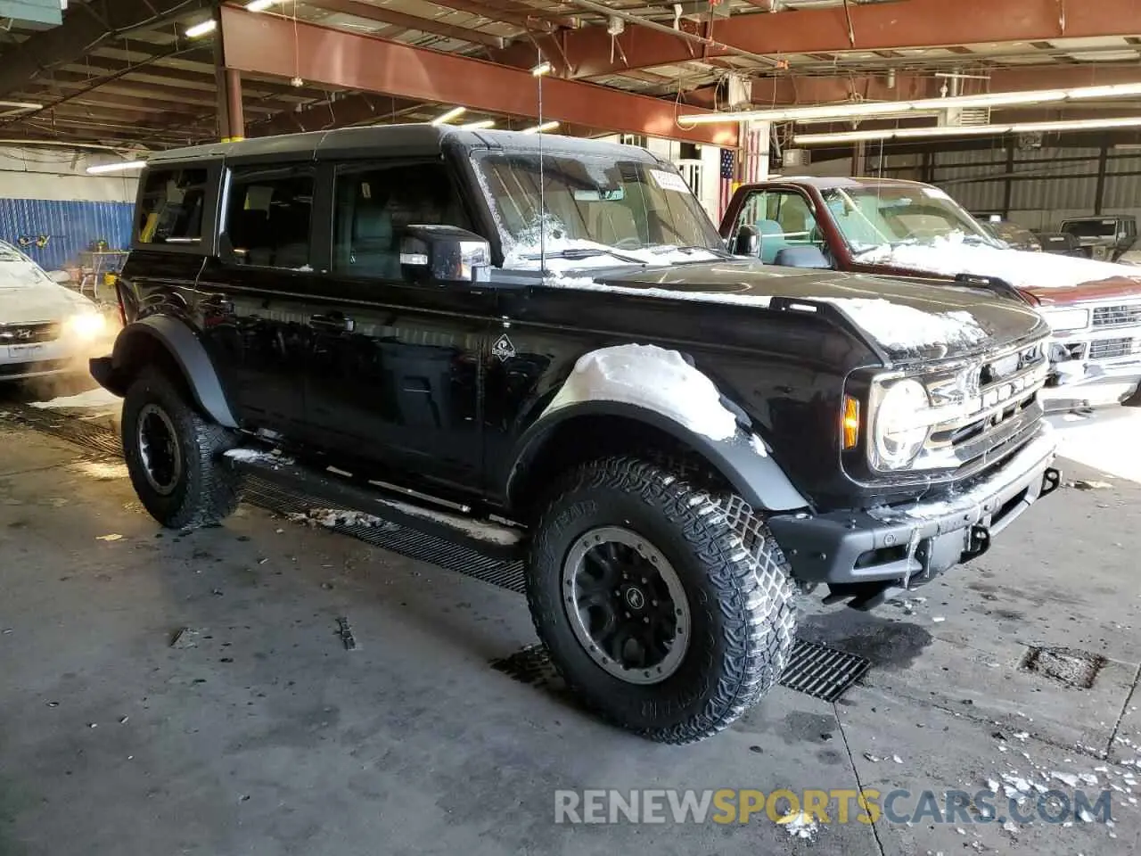 4 Photograph of a damaged car 1FMEE8BP2RLA52513 FORD BRONCO OUT 2024