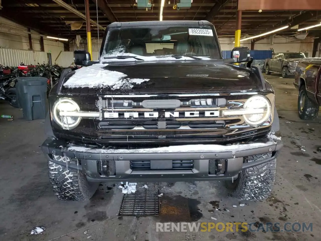 5 Photograph of a damaged car 1FMEE8BP2RLA52513 FORD BRONCO OUT 2024