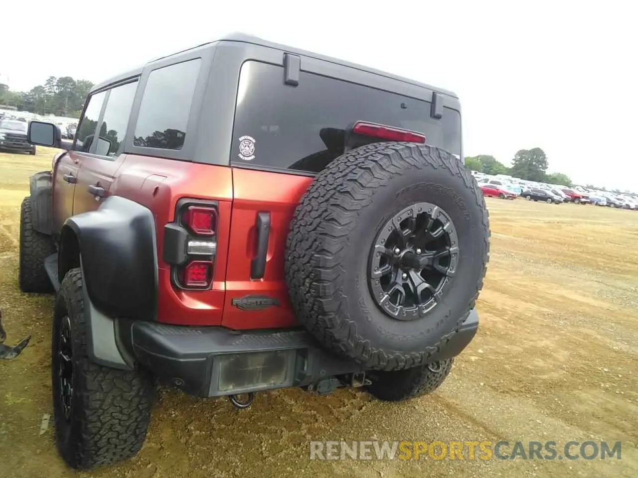 2 Photograph of a damaged car 1FMEE5JR9NLA50253 FORD BRONCO RAP 2022