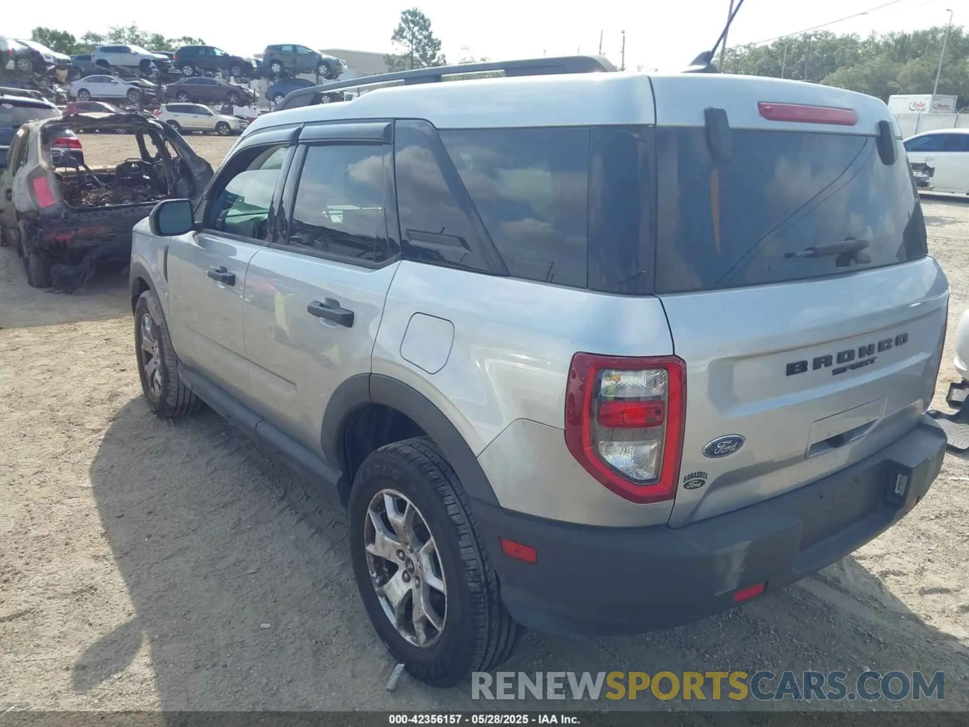 3 Photograph of a damaged car 3FMCR9A62MRA90571 FORD BRONCO SPORT 2021