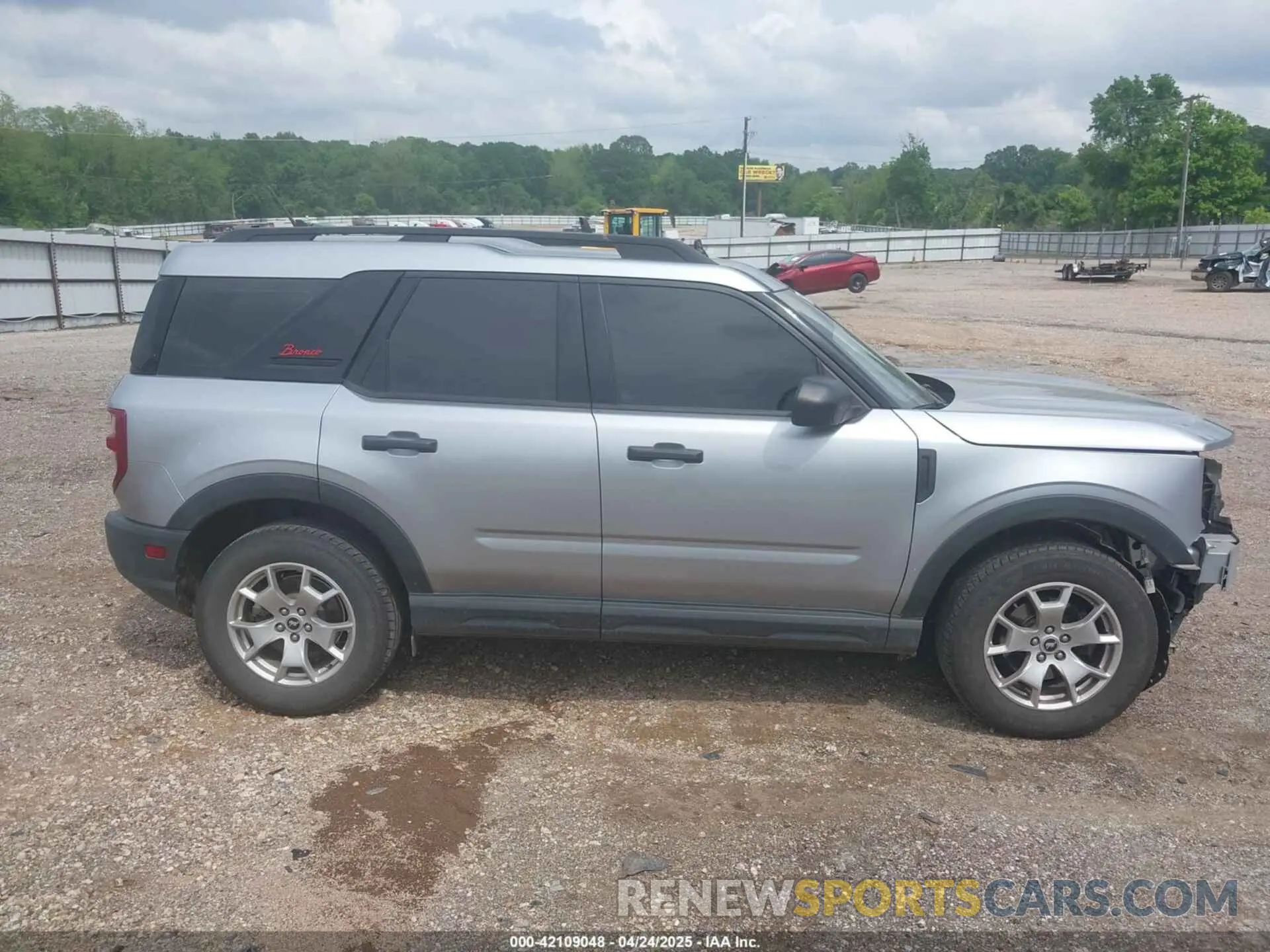 14 Photograph of a damaged car 3FMCR9A69MRA54294 FORD BRONCO SPORT 2021