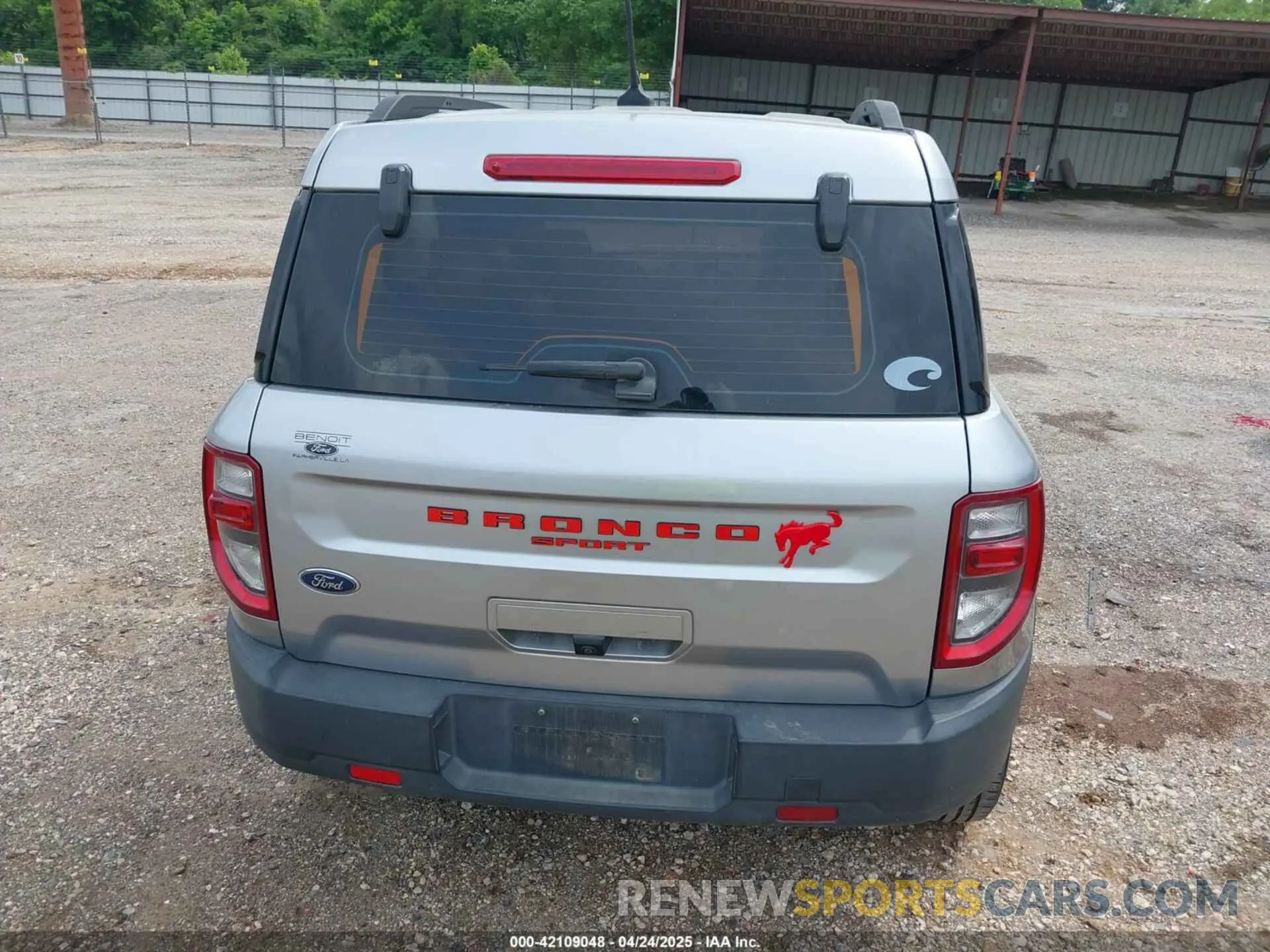 17 Photograph of a damaged car 3FMCR9A69MRA54294 FORD BRONCO SPORT 2021
