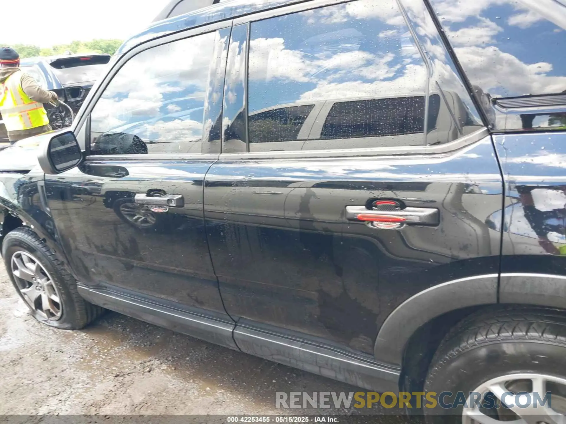 14 Photograph of a damaged car 3FMCR9A6XMRA75560 FORD BRONCO SPORT 2021