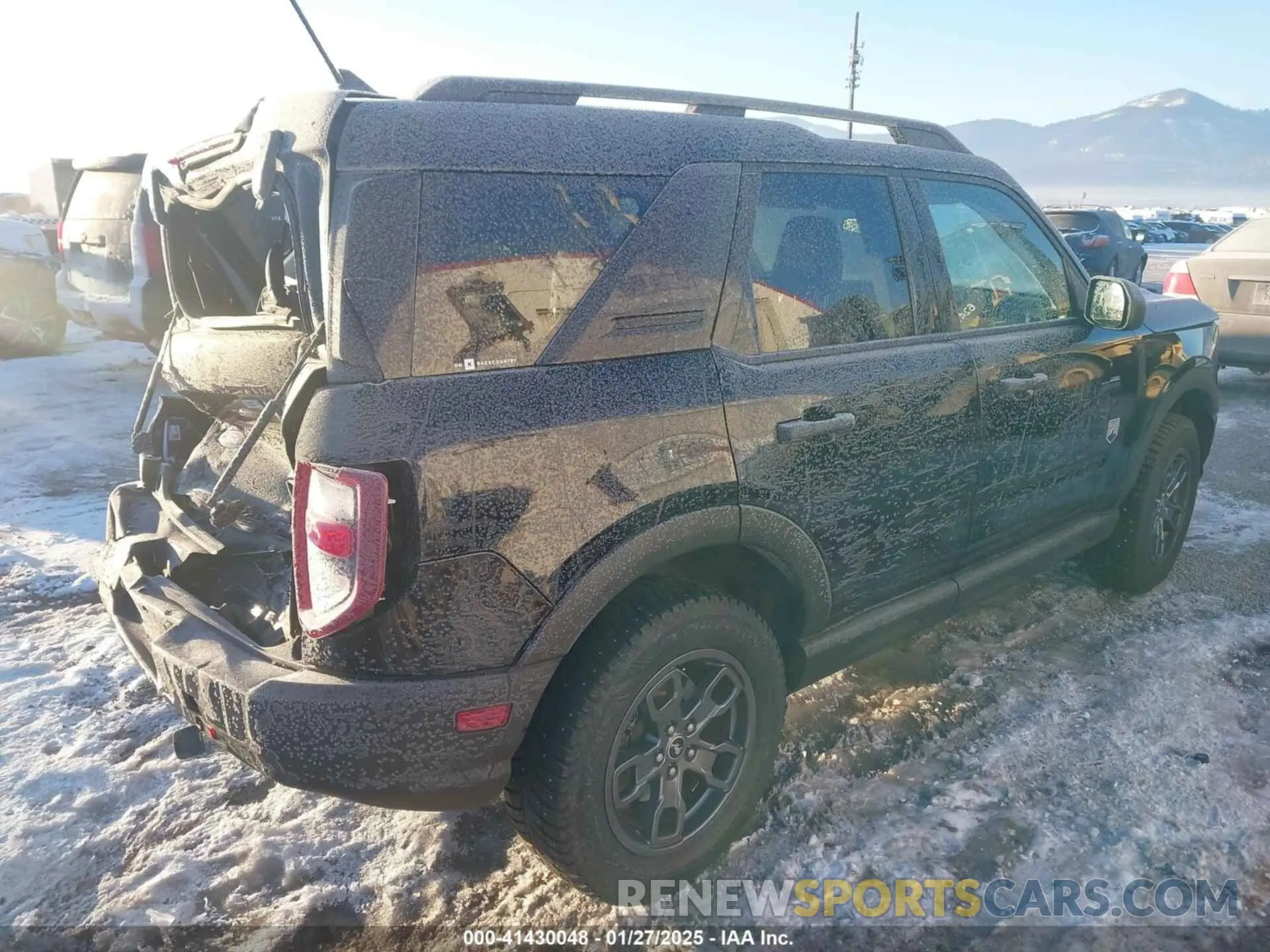4 Photograph of a damaged car 3FMCR9B60MRA71127 FORD BRONCO SPORT 2021