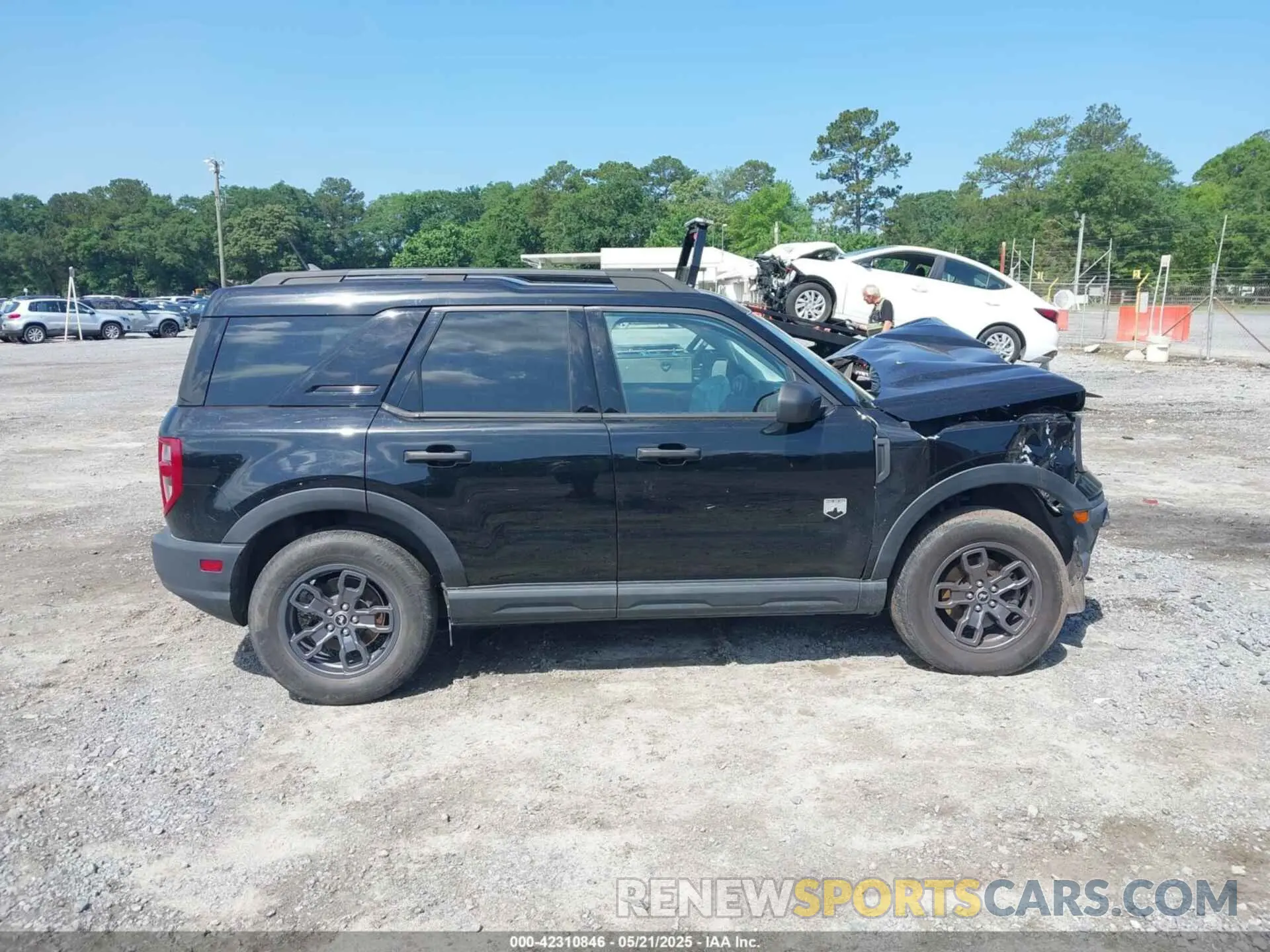 13 Photograph of a damaged car 3FMCR9B61MRA21711 FORD BRONCO SPORT 2021