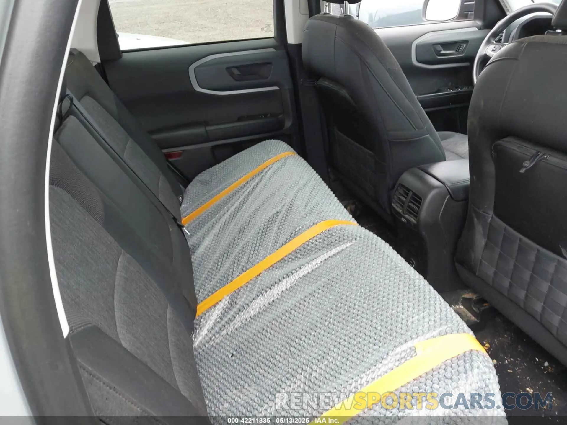 8 Photograph of a damaged car 3FMCR9B61MRB33537 FORD BRONCO SPORT 2021