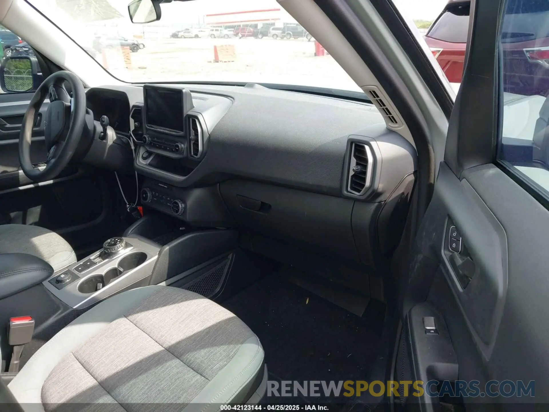 5 Photograph of a damaged car 3FMCR9B62MRA92111 FORD BRONCO SPORT 2021