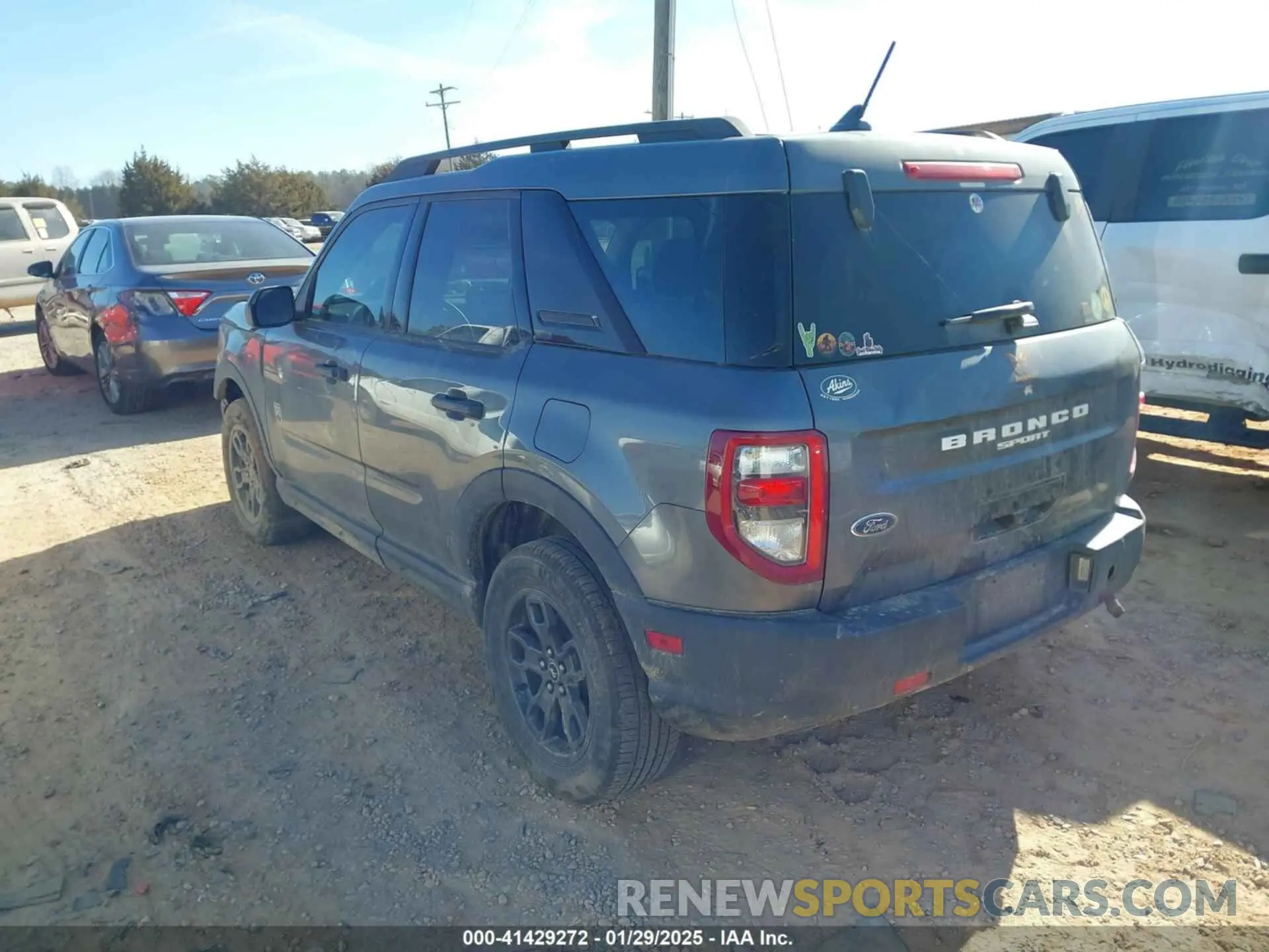 3 Photograph of a damaged car 3FMCR9B63MRA81778 FORD BRONCO SPORT 2021