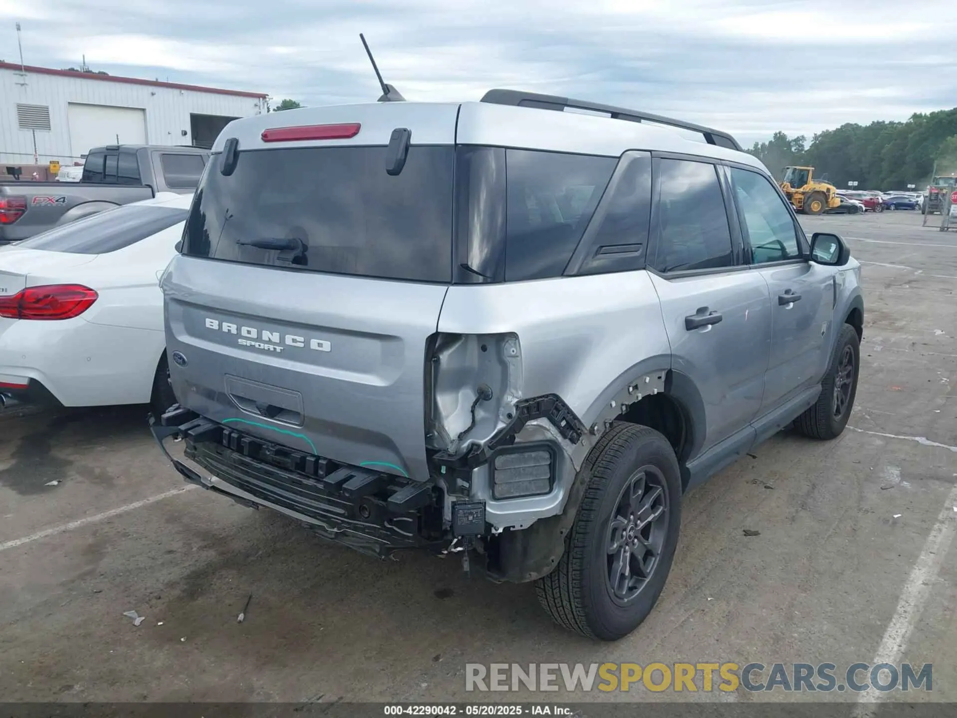 4 Photograph of a damaged car 3FMCR9B64MRB24766 FORD BRONCO SPORT 2021