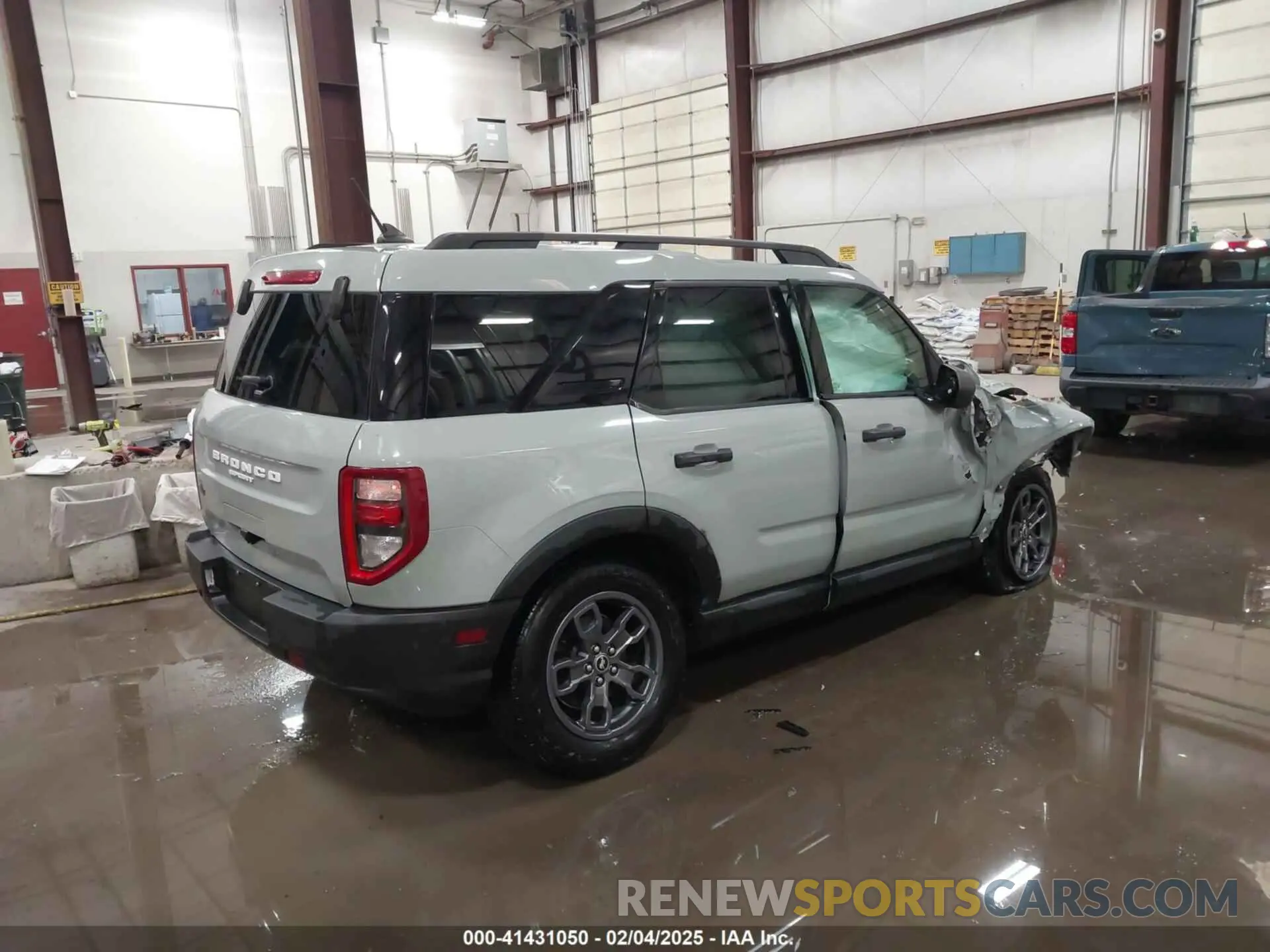 4 Photograph of a damaged car 3FMCR9B64MRB29210 FORD BRONCO SPORT 2021